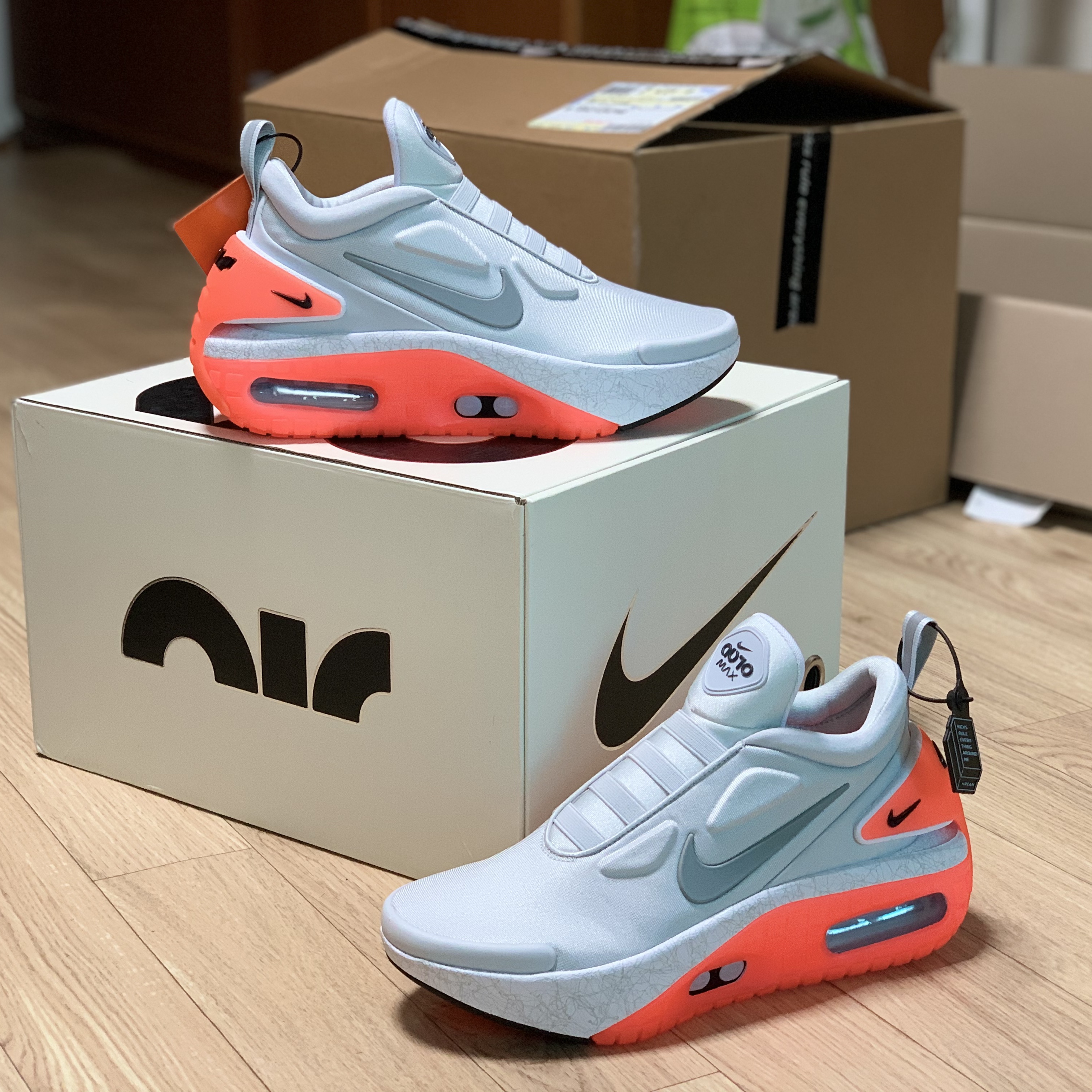 Nike Adapt Auto Max Pure Platinum (KR Charger) 착용 스타일