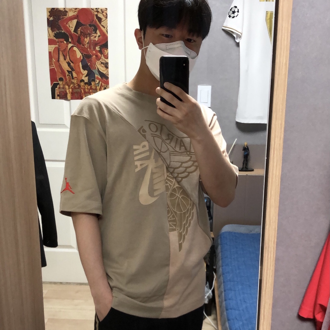 Jordan x Travis Scott S/S Top - Asia 착용 스타일 - 1