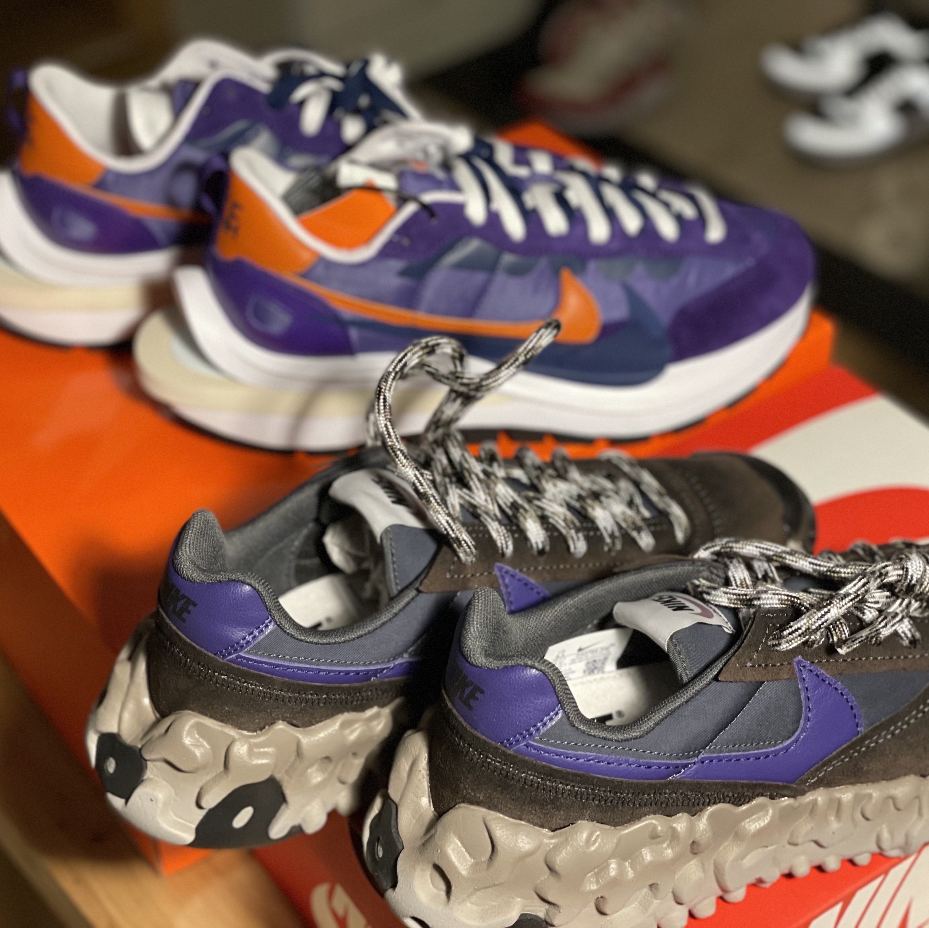 Nike Overbreak SP Baroque Brown, Nike x Sacai VaporWaffle Dark Iris 착용 스타일