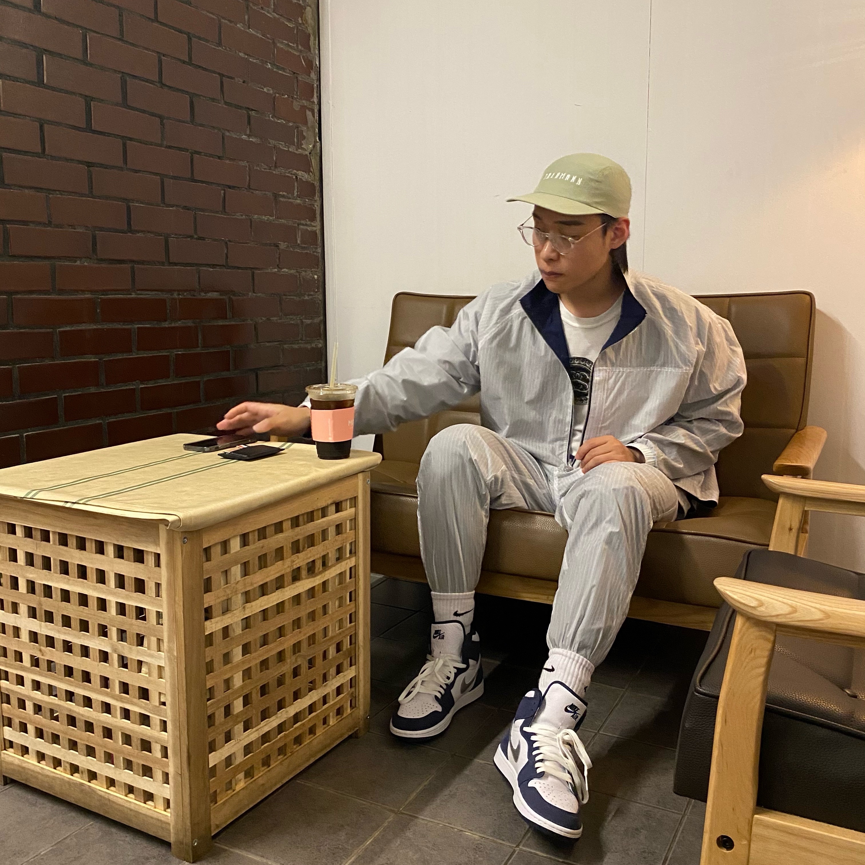 Nike x Stussy Big Swoosh LS T-Shirt White - US/EU, Nike x Kim Jones Reversible Wind Breaker Navy - US/EU 착용 스타일 - 2