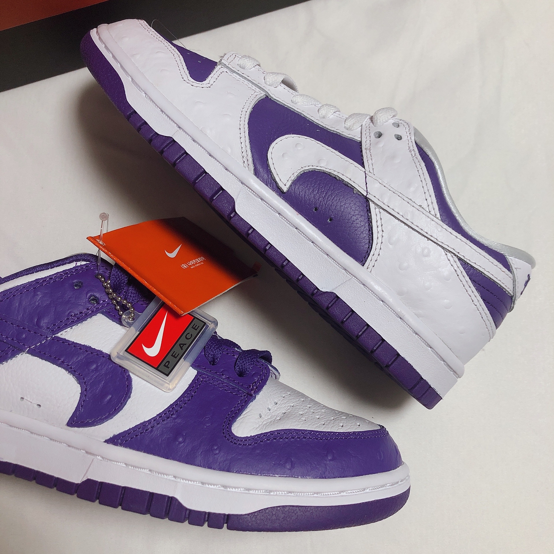 (W) Nike Dunk Low SE Flip 착용 스타일 - 2