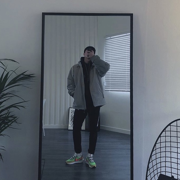 Nike x Sacai LDWaffle Green Multi 착용 스타일