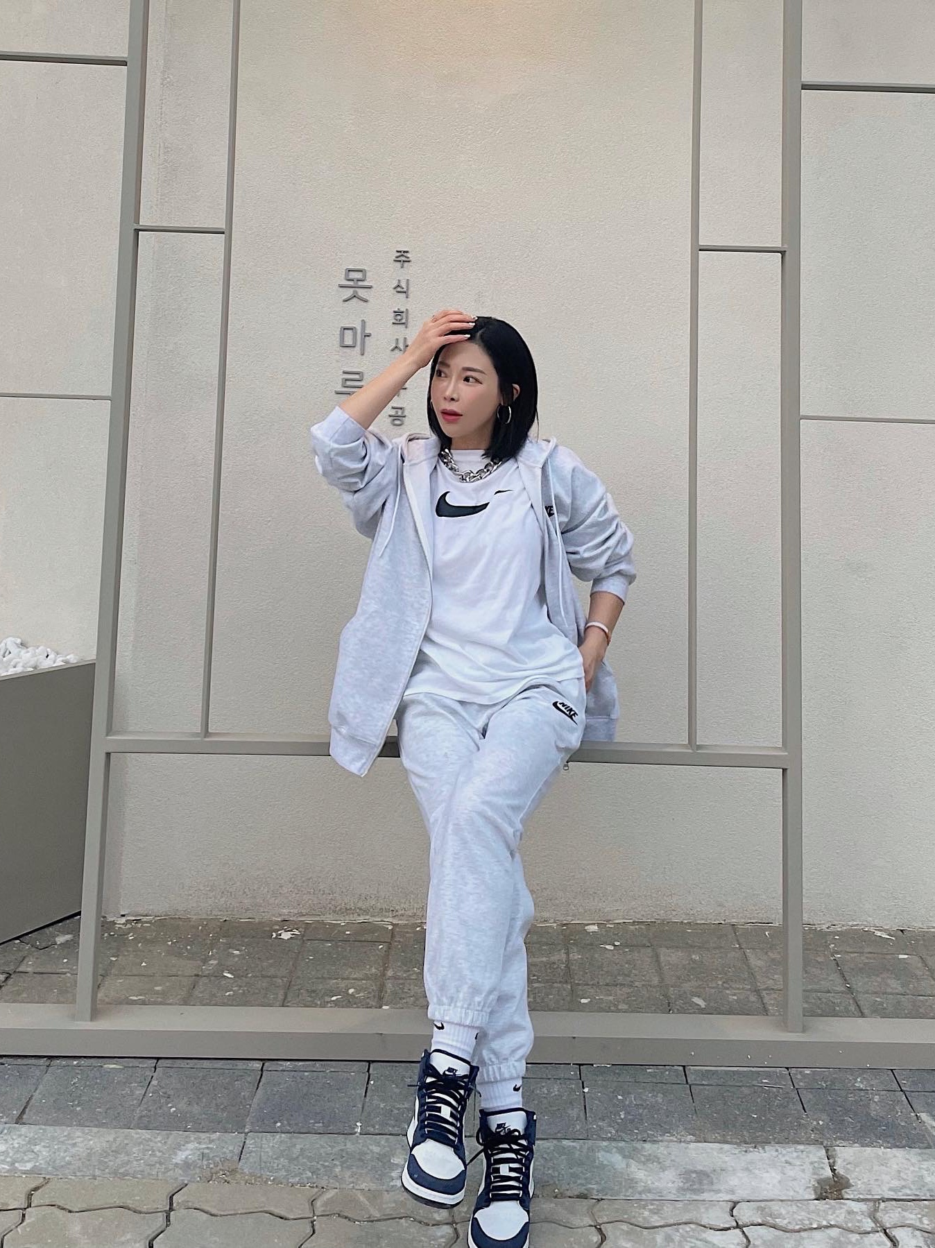 (GS) Jordan 1 Retro High OG CO.JP Midnight Navy, Jordan 1 Retro High OG CO.JP Midnight Navy 착용 스타일 - 1