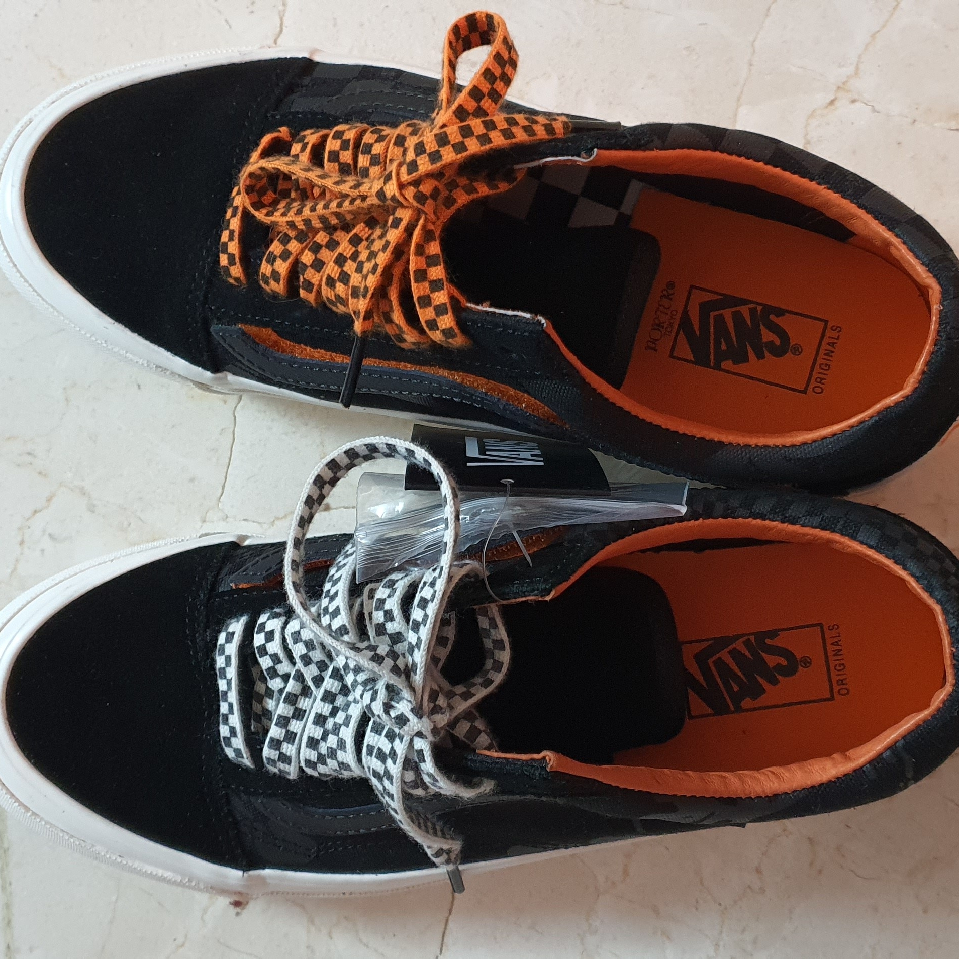 Vans Vault x Porter OG Old Skool LX Black 착용 스타일 - 2