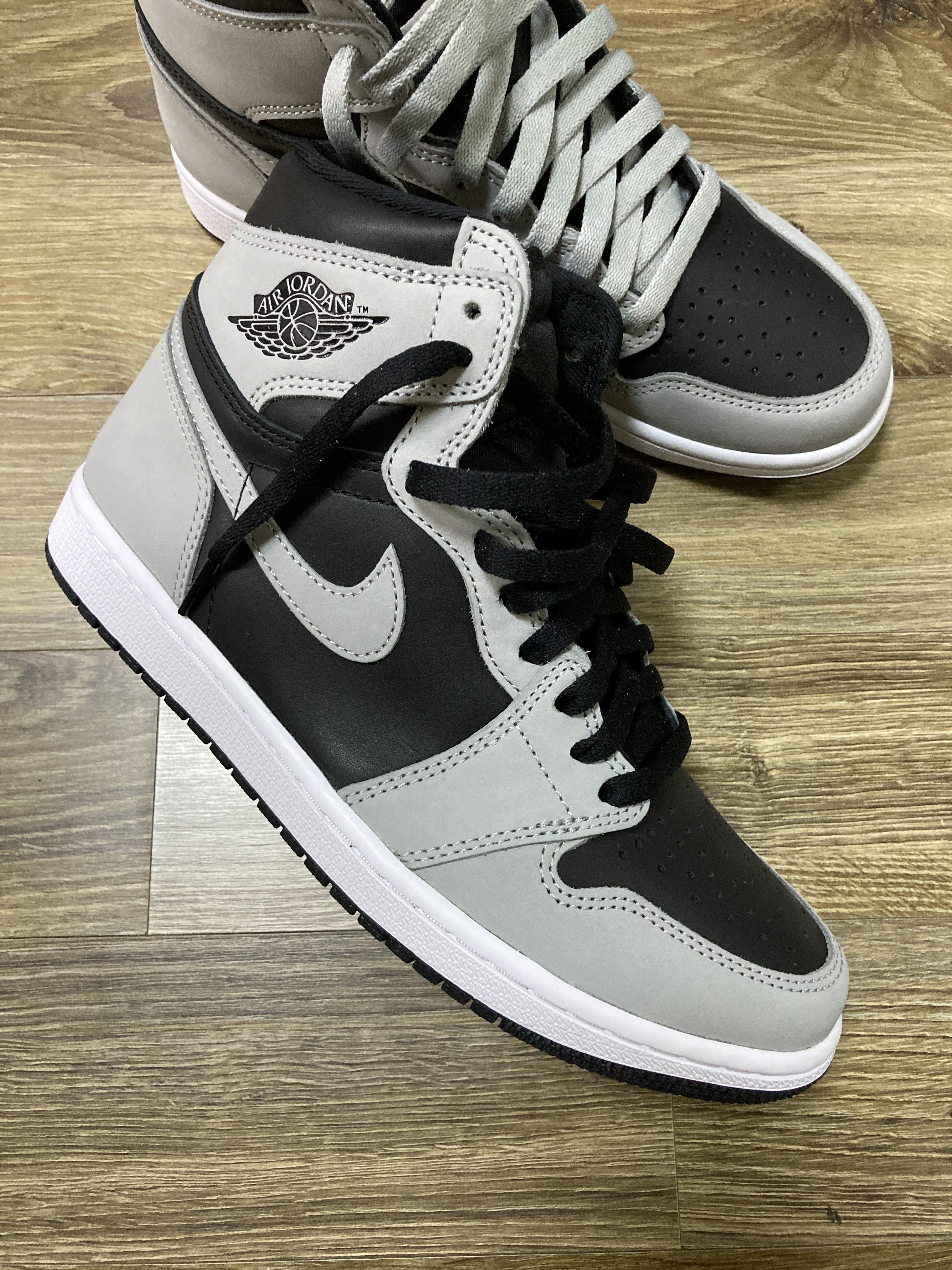 Jordan 1 Retro High OG Shadow 2.0 착용 스타일 - 2