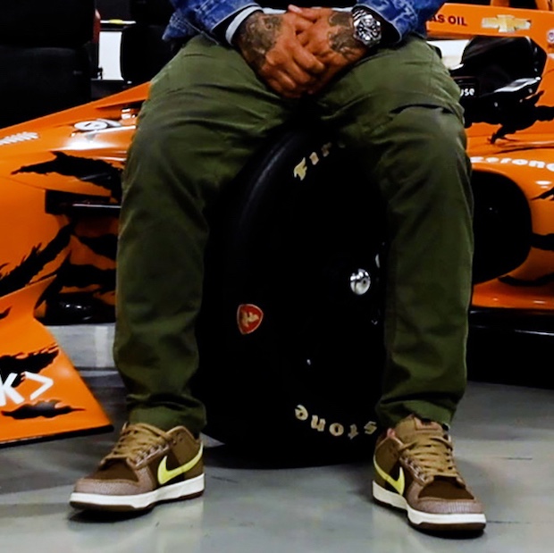 Nike x Undefeated Dunk Low SP Canteen, Nike x Undefeated Air Force 1 Low SP Ballistic 착용 스타일 - 2