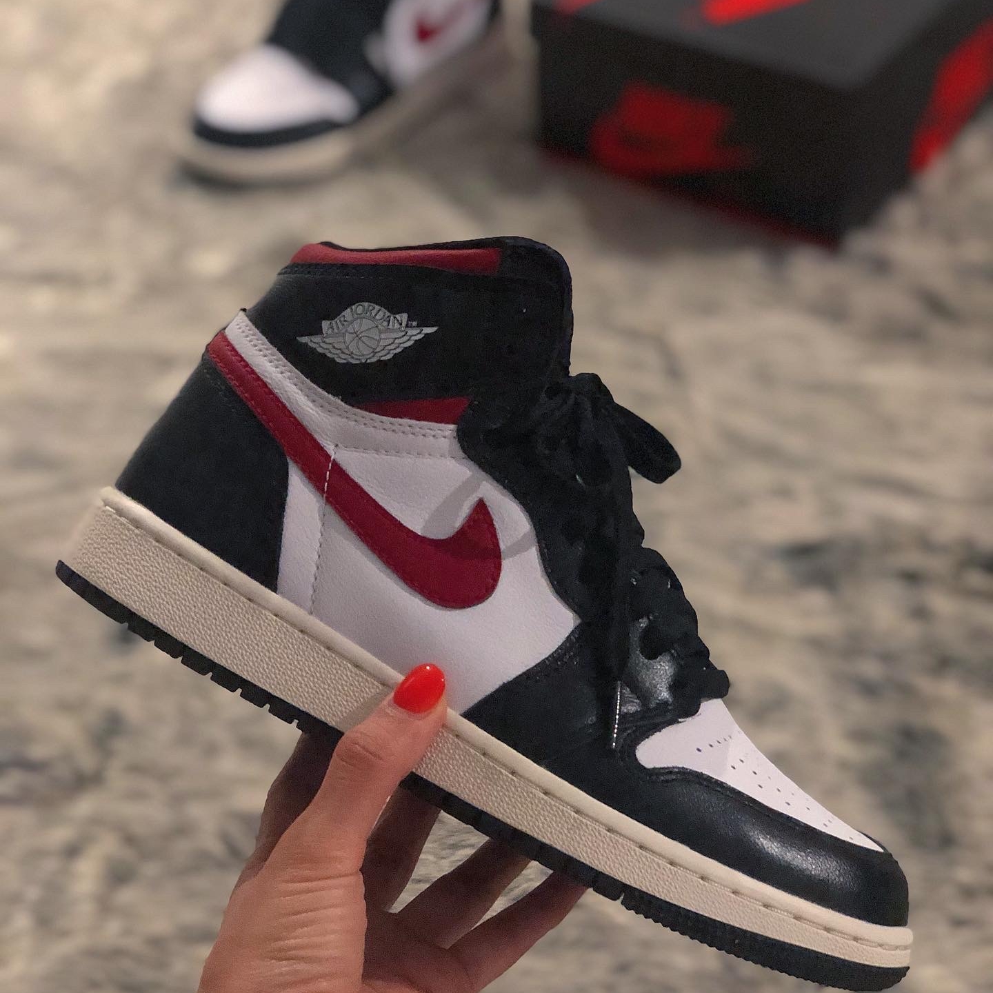 Jordan 1 Retro High OG Gym Red 착용 스타일 - 2