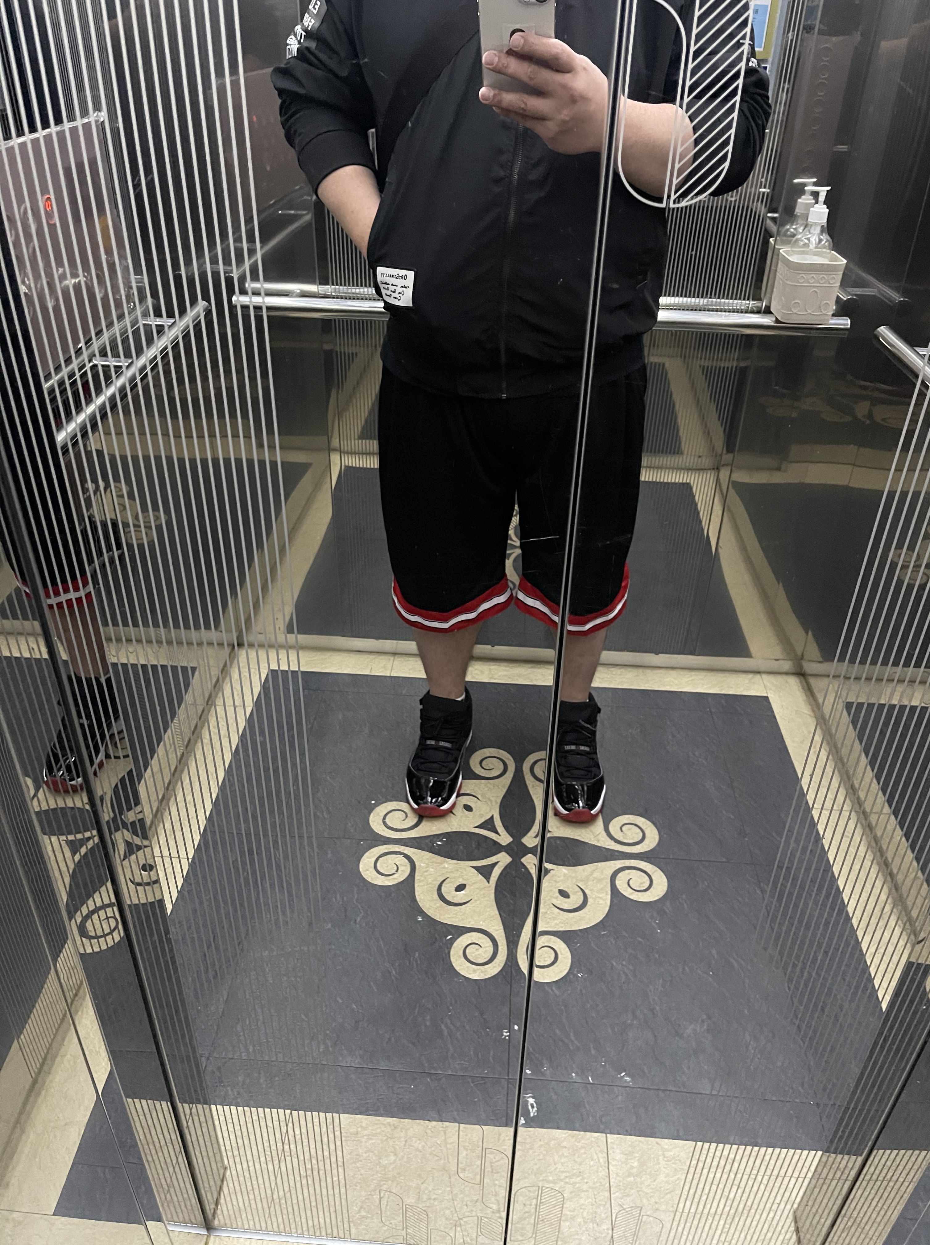 Jordan 11 Retro Bred 2019 착용 스타일