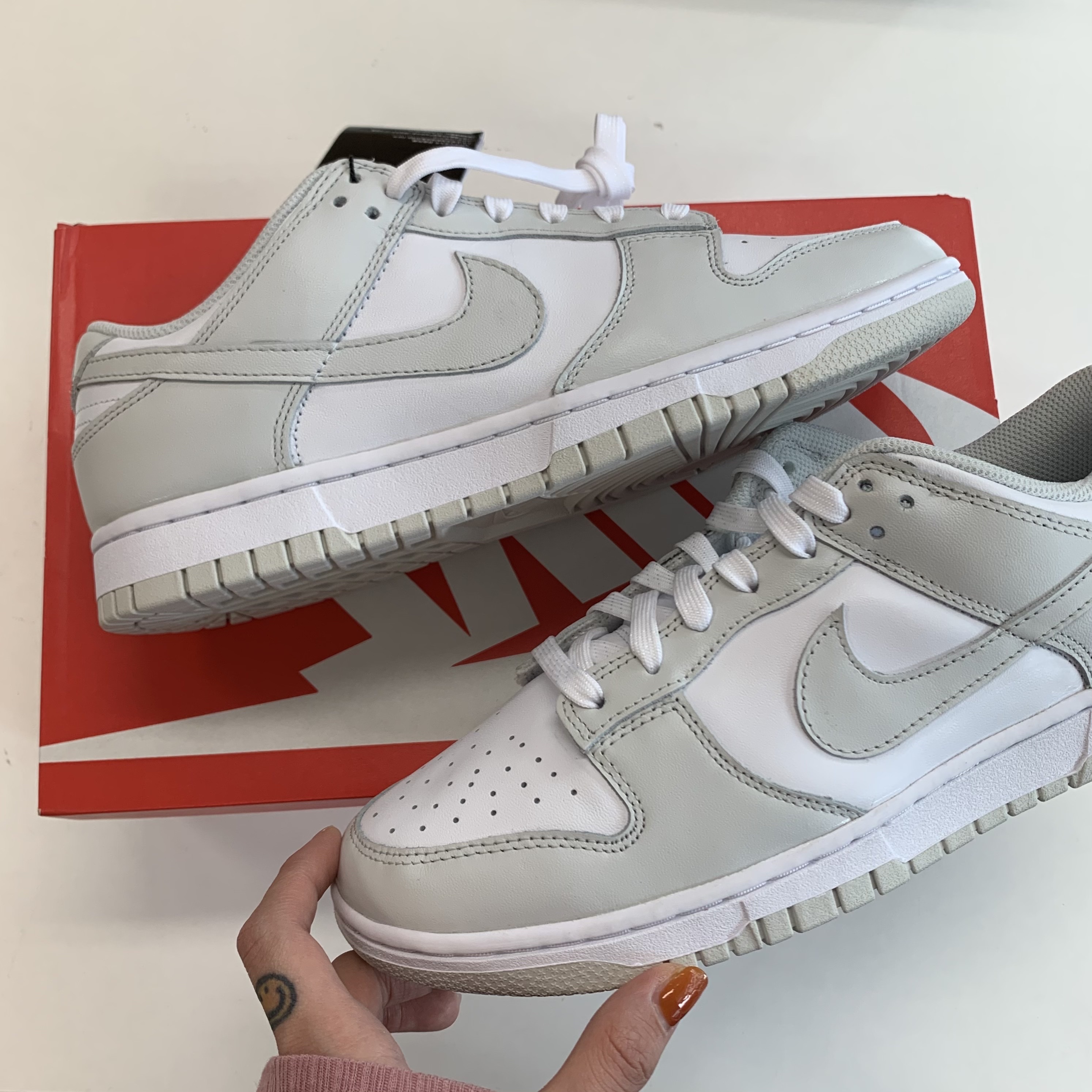 (W) Nike Dunk Low Photon Dust 착용 스타일