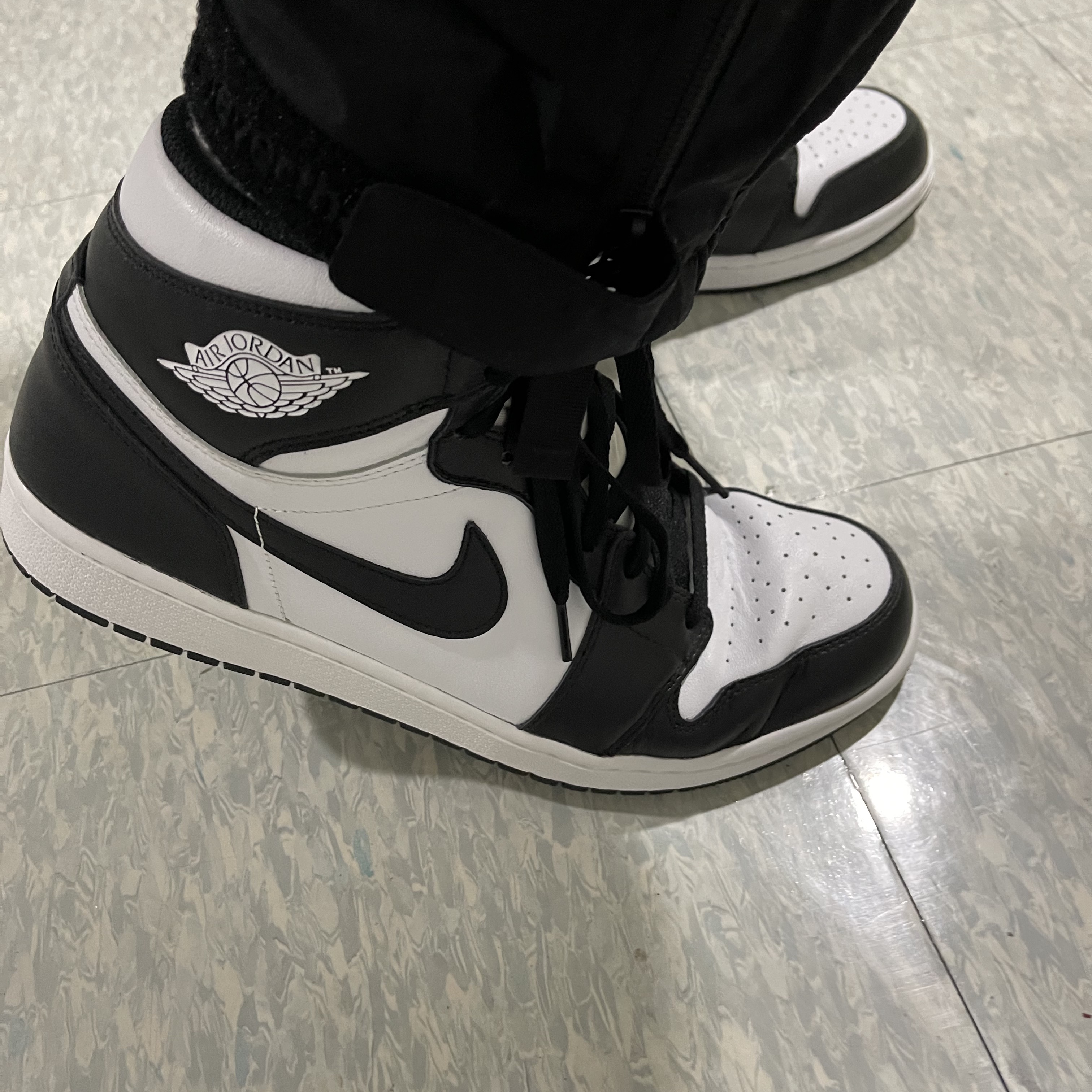 Jordan 1 Retro High OG Black White 2014 착용 스타일