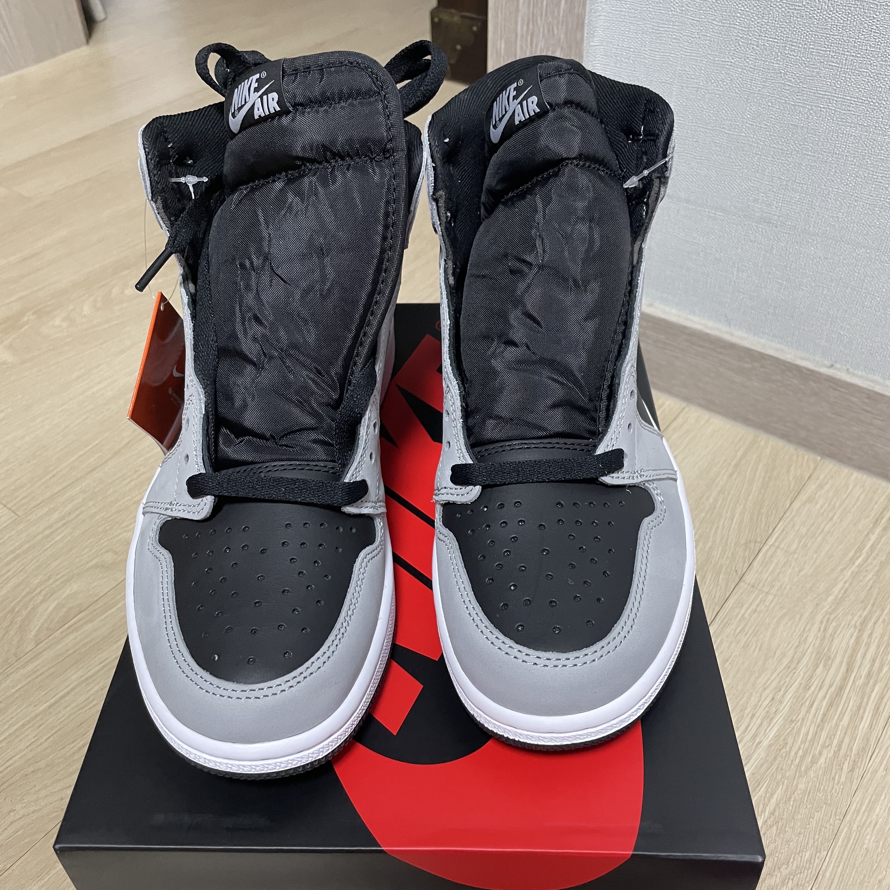 Jordan 1 Retro High OG Shadow 2.0 착용 스타일 - 1
