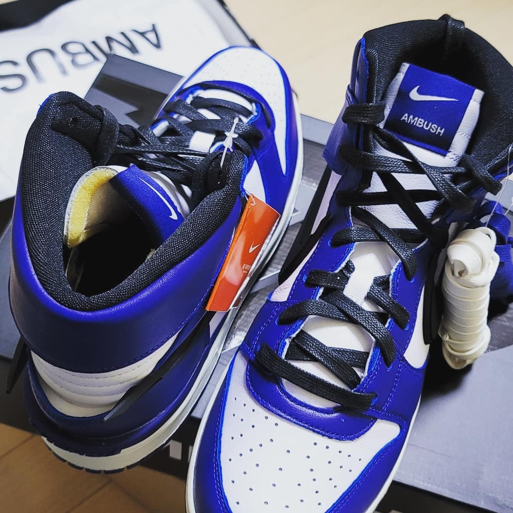 Nike x Ambush Dunk High Deep Royal Blue 착용 스타일 - 3