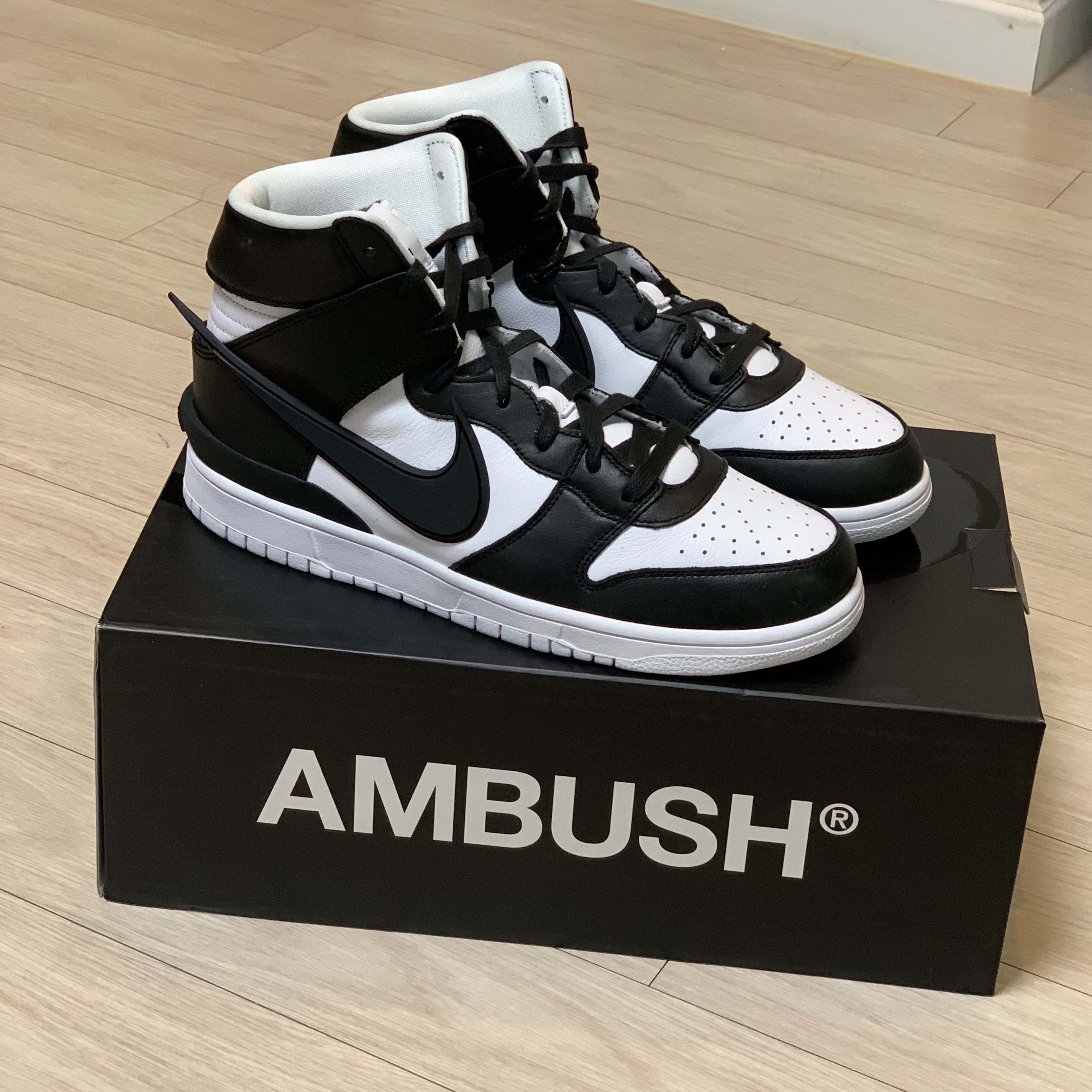 Nike x Ambush Dunk High Black 착용 스타일 - 1