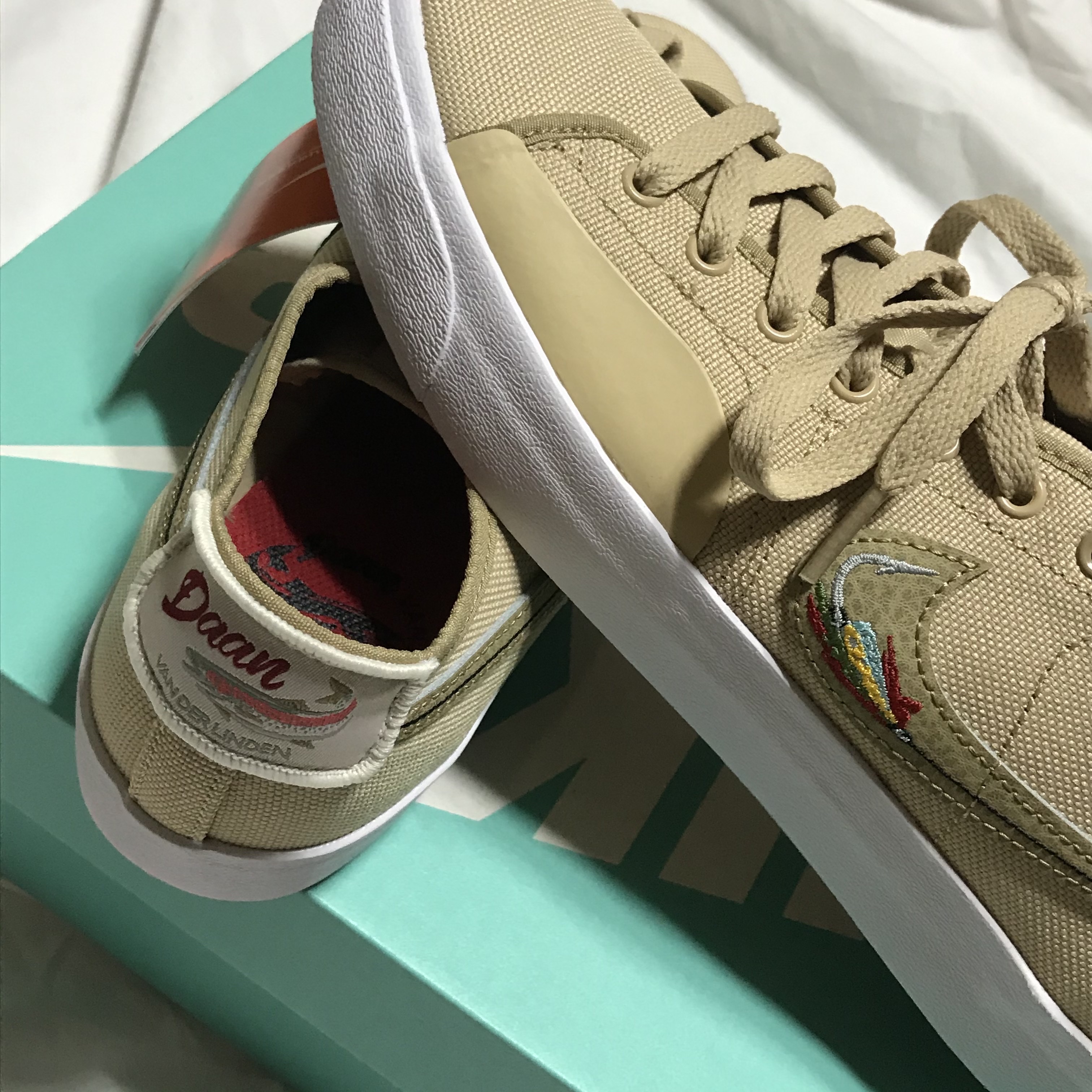 Nike SB Blazer DVDL Parachute Beige 착용 스타일