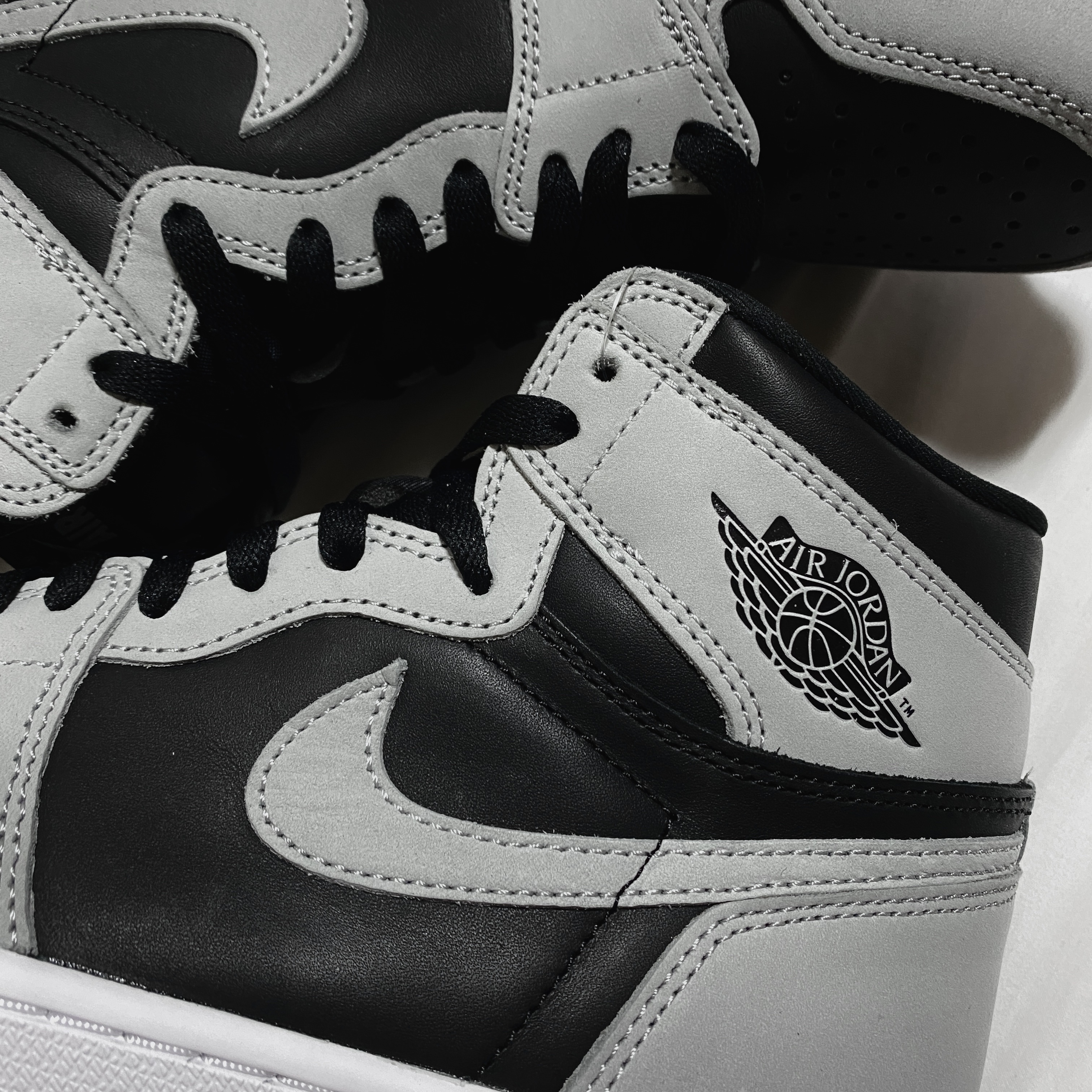 Jordan 1 Retro High OG Shadow 2.0 착용 스타일