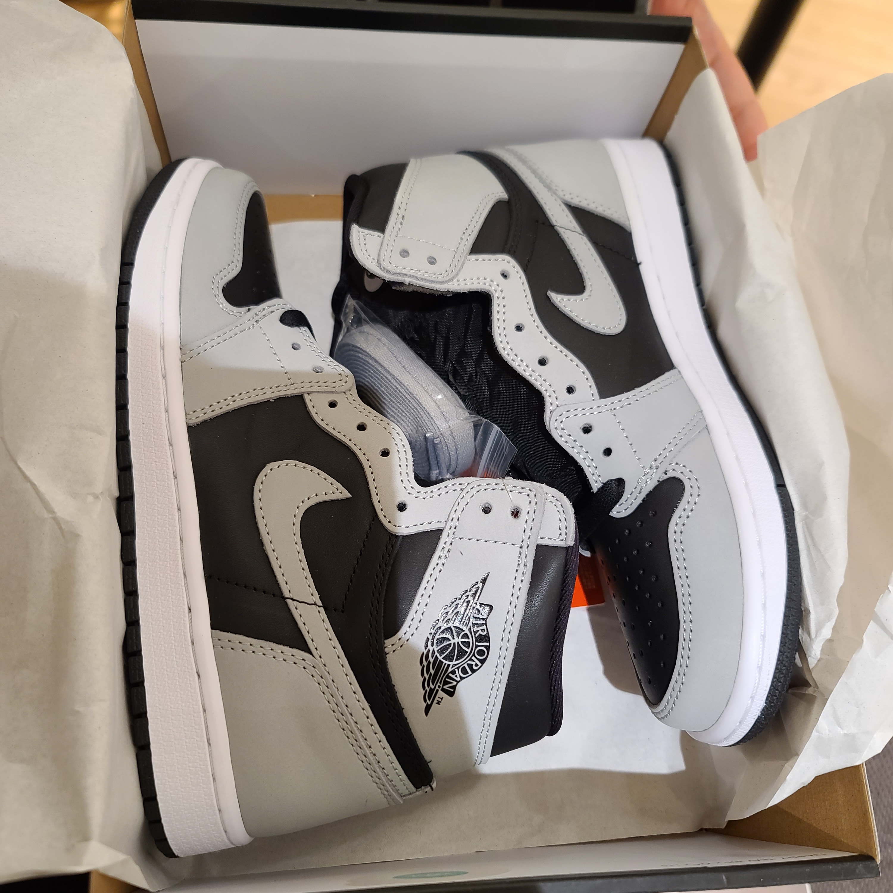 Jordan 1 Retro High OG Shadow 2.0 착용 스타일