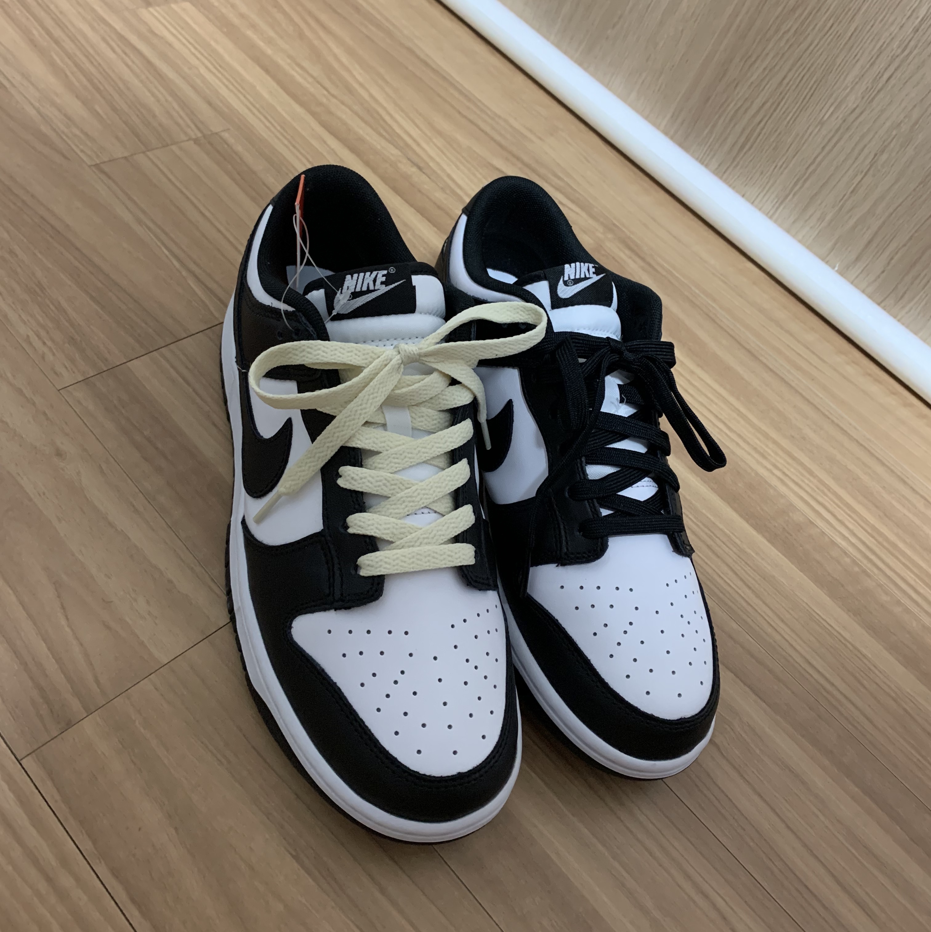 Nike Dunk Low Retro Black 착용 스타일
