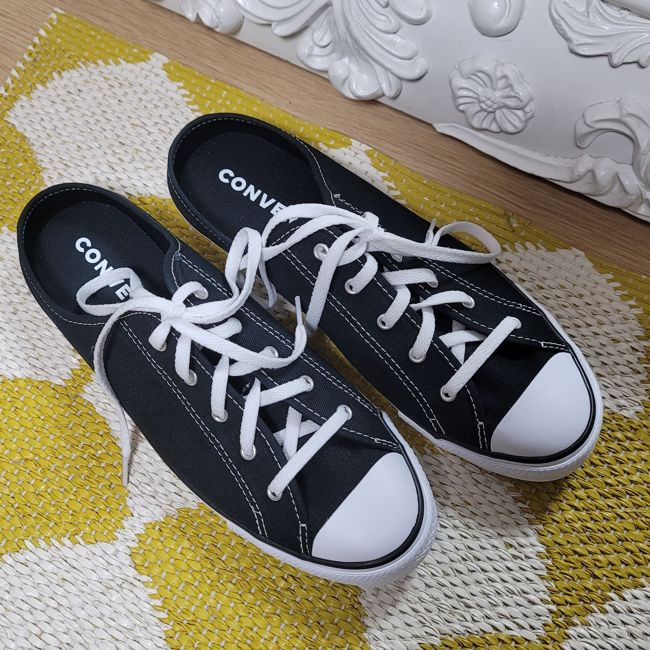 (W) Converse Chuck Taylor All Star Dainty Mule Slip White 착용 스타일