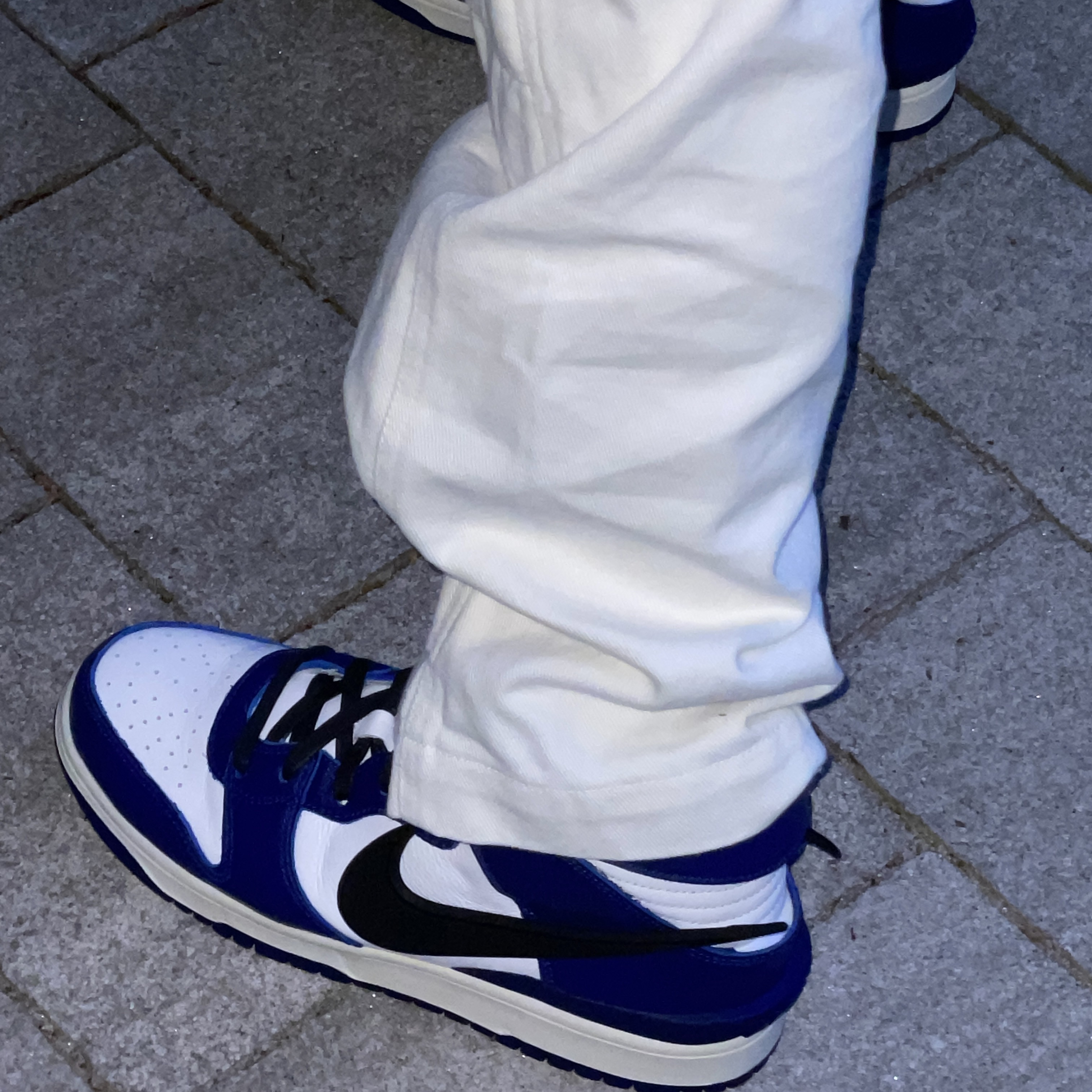 Nike x Ambush Dunk High Deep Royal Blue 착용 스타일 - 5