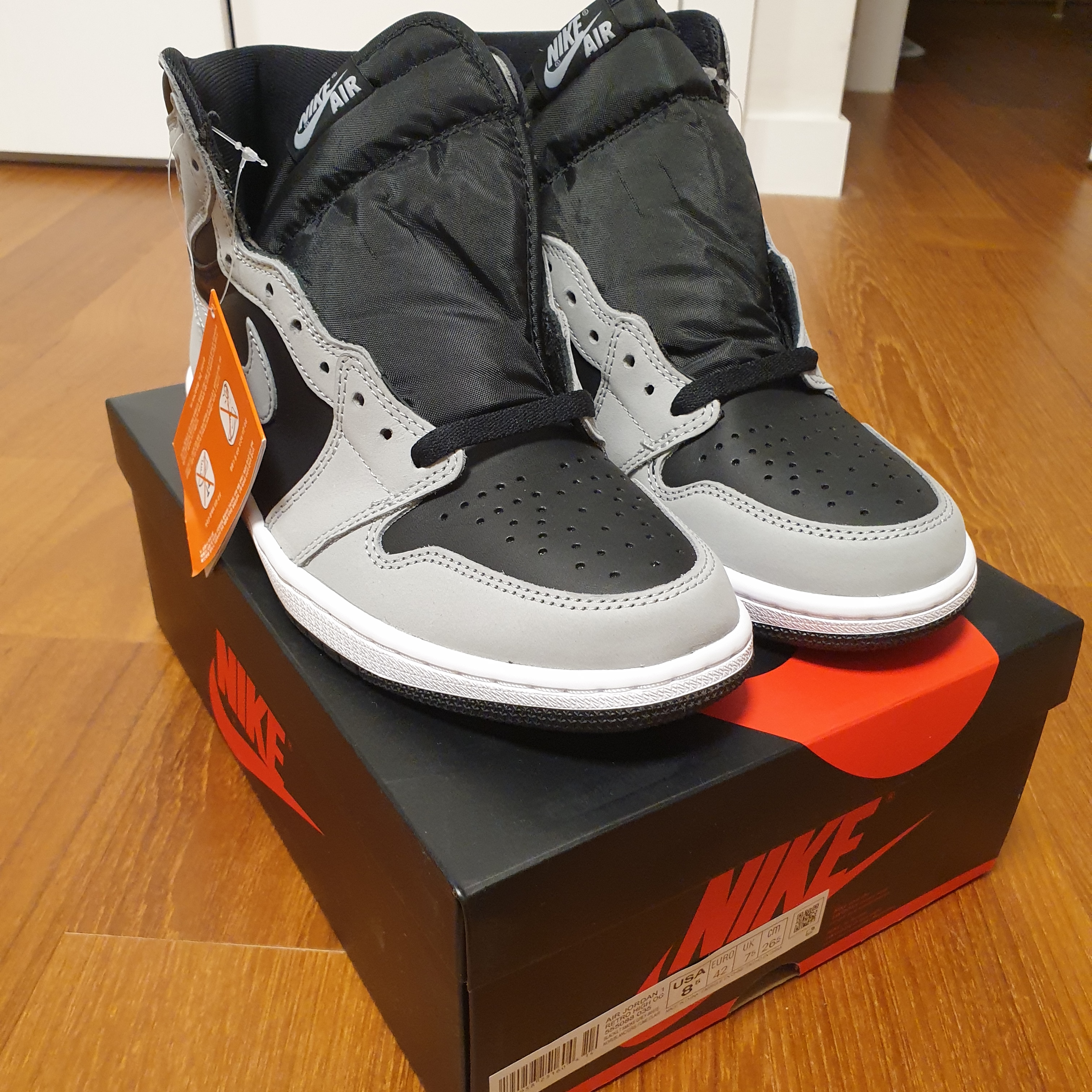 Jordan 1 Retro High OG Shadow 2.0 착용 스타일 - 3