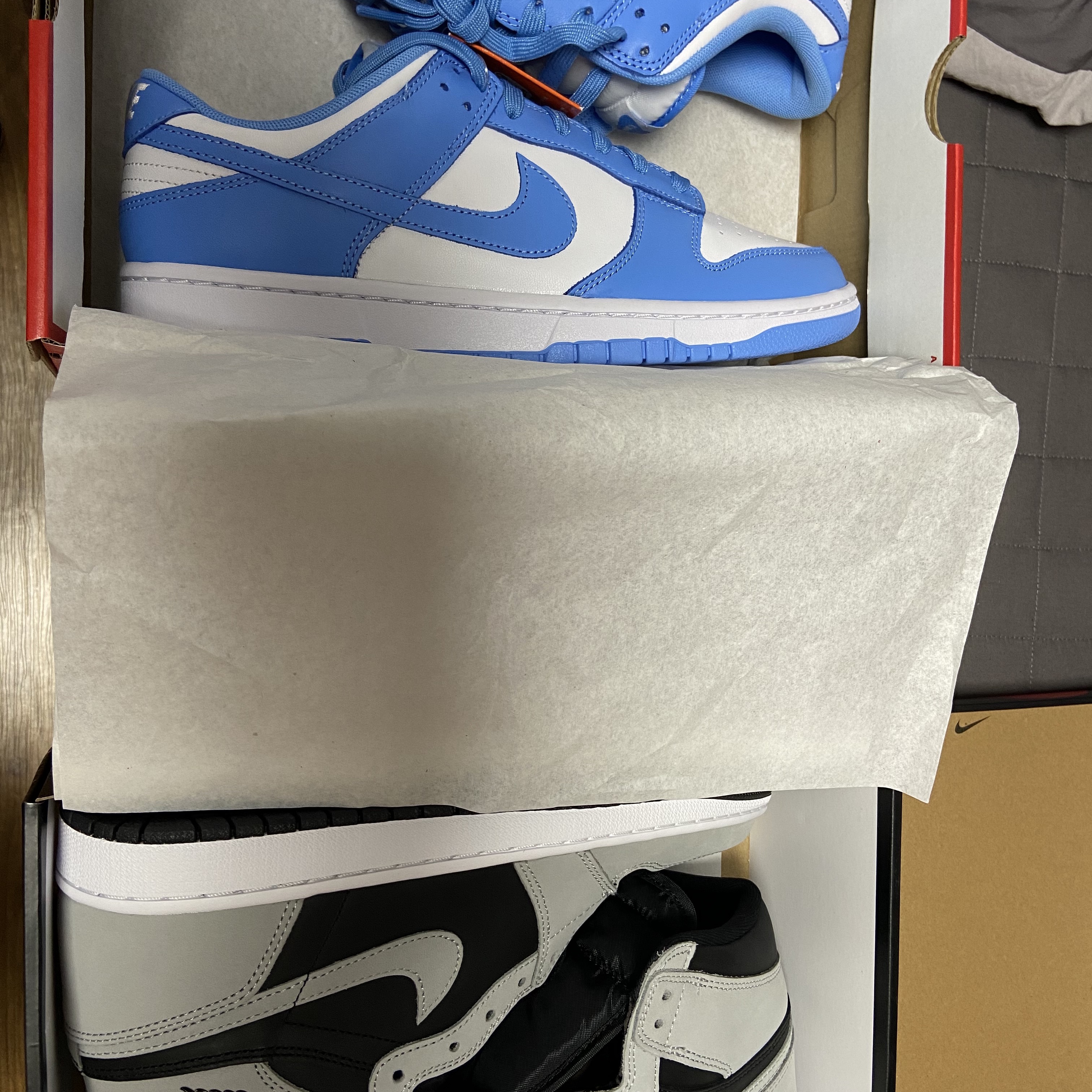 Jordan 1 Retro High OG Shadow 2.0, Nike Dunk Low Retro University Blue 착용 스타일 - 2