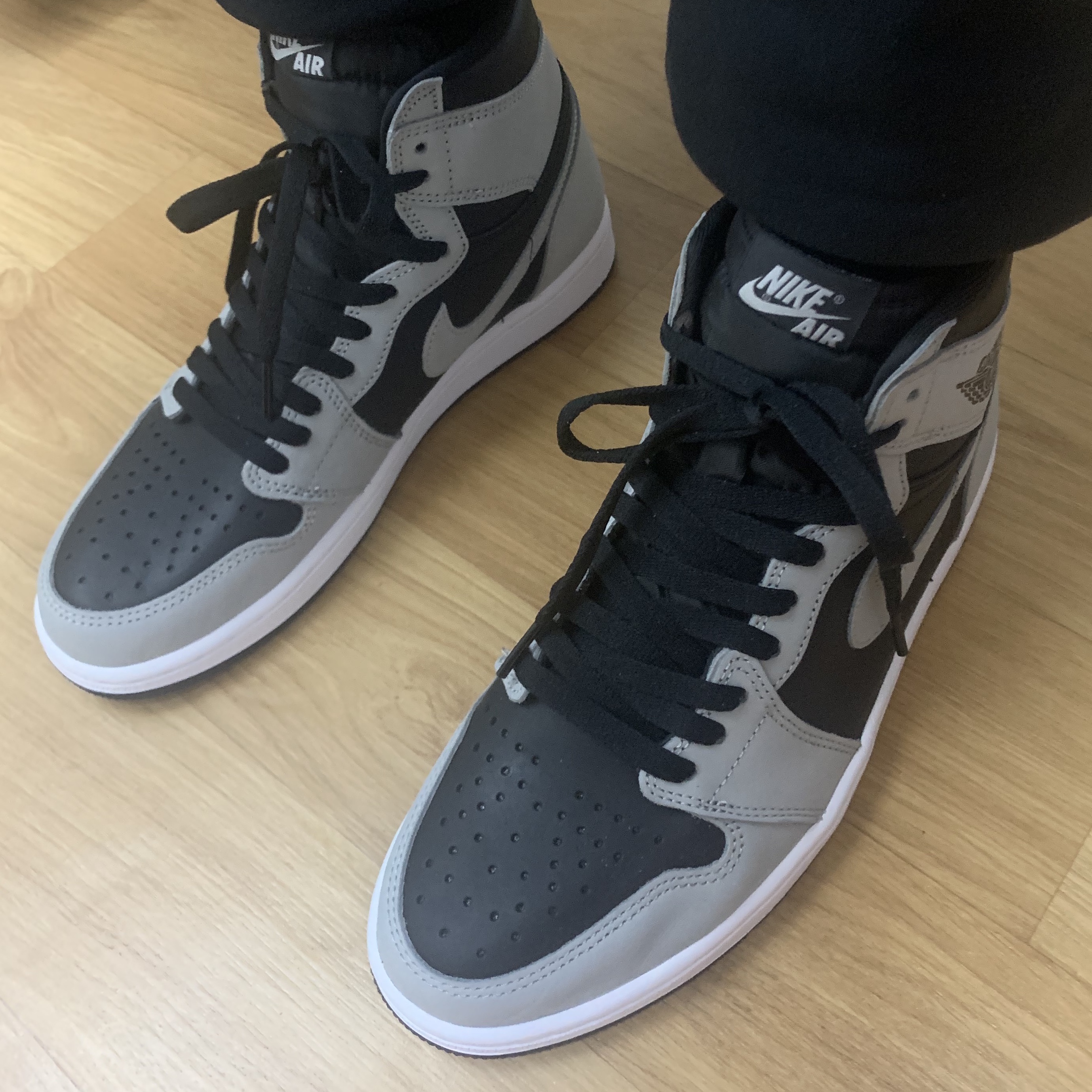 Jordan 1 Retro High OG Shadow 2.0 착용 스타일 - 1