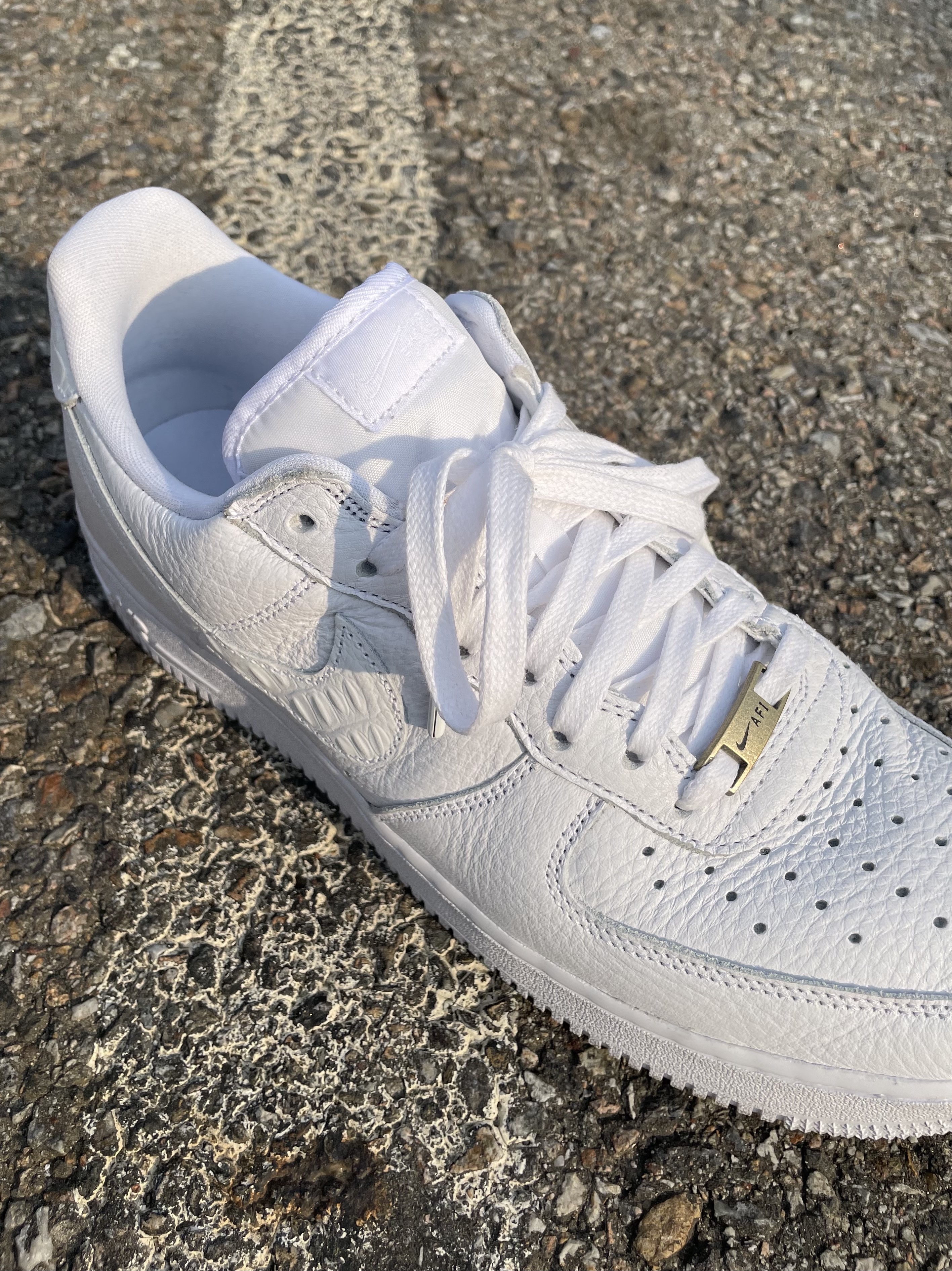 Nike Air Force 1 '07 Craft Triple White 착용 스타일 - 2