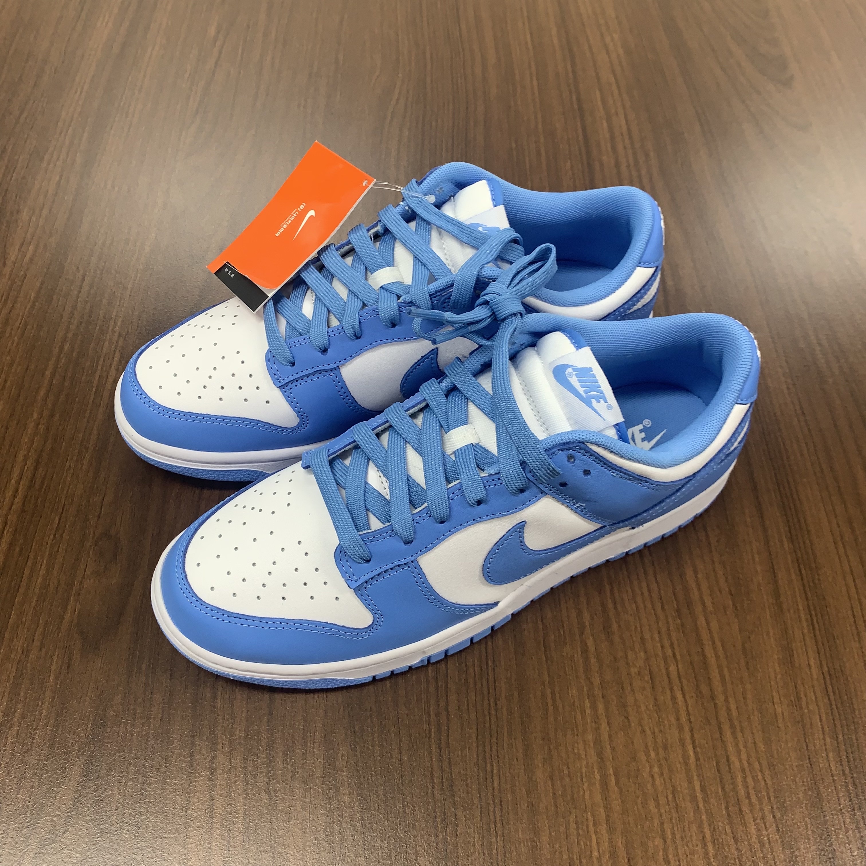 Nike Dunk Low Retro University Blue 착용 스타일 - 2
