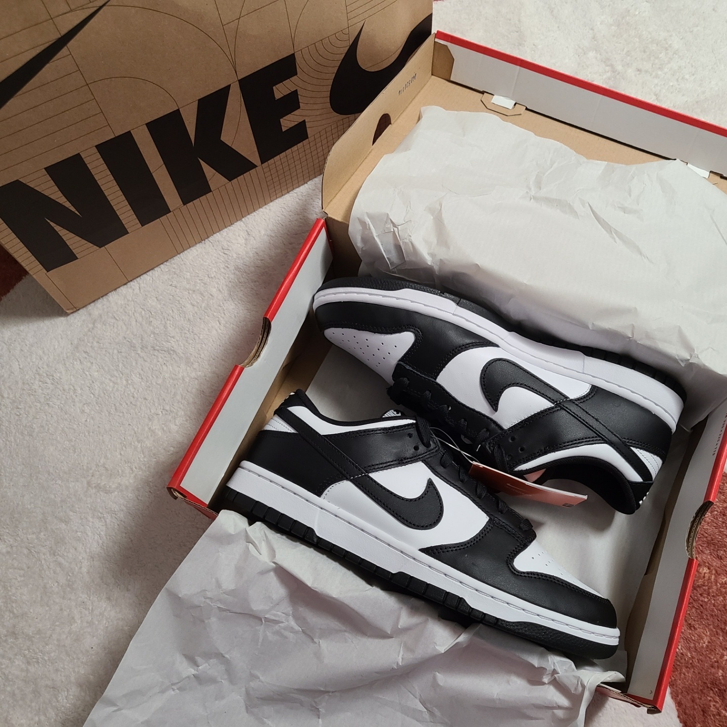 Nike Dunk Low Retro Black 착용 스타일