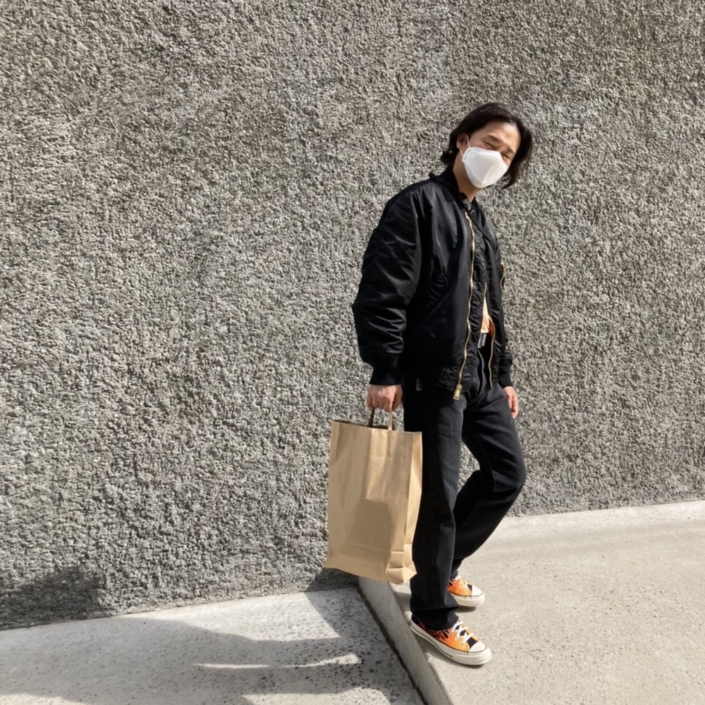Converse Chuck 70 Ox Archive Print Flames Black, Supreme Globe MA-1 Black - 20FW 착용 스타일