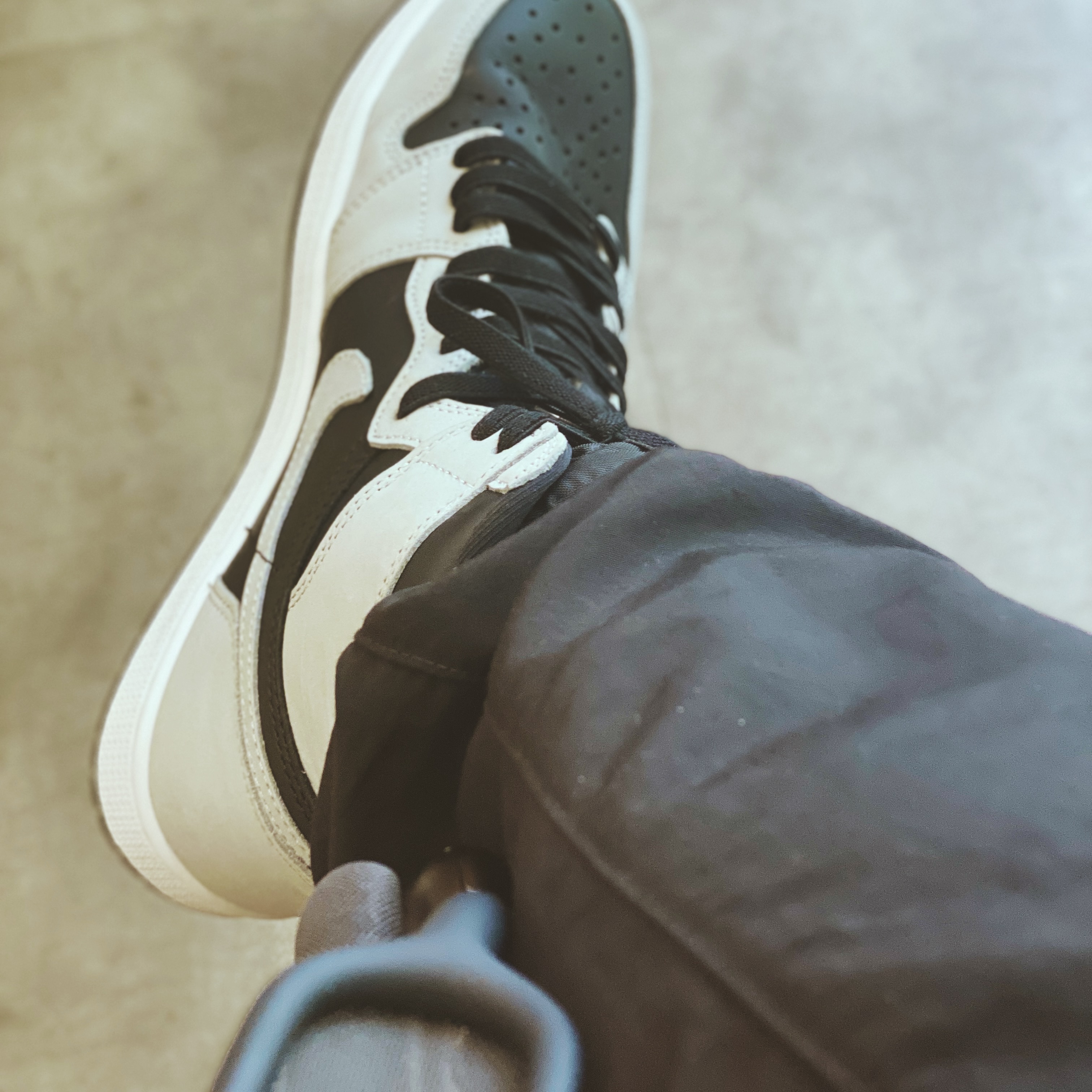 Jordan 1 Retro High OG Shadow 2.0 착용 스타일