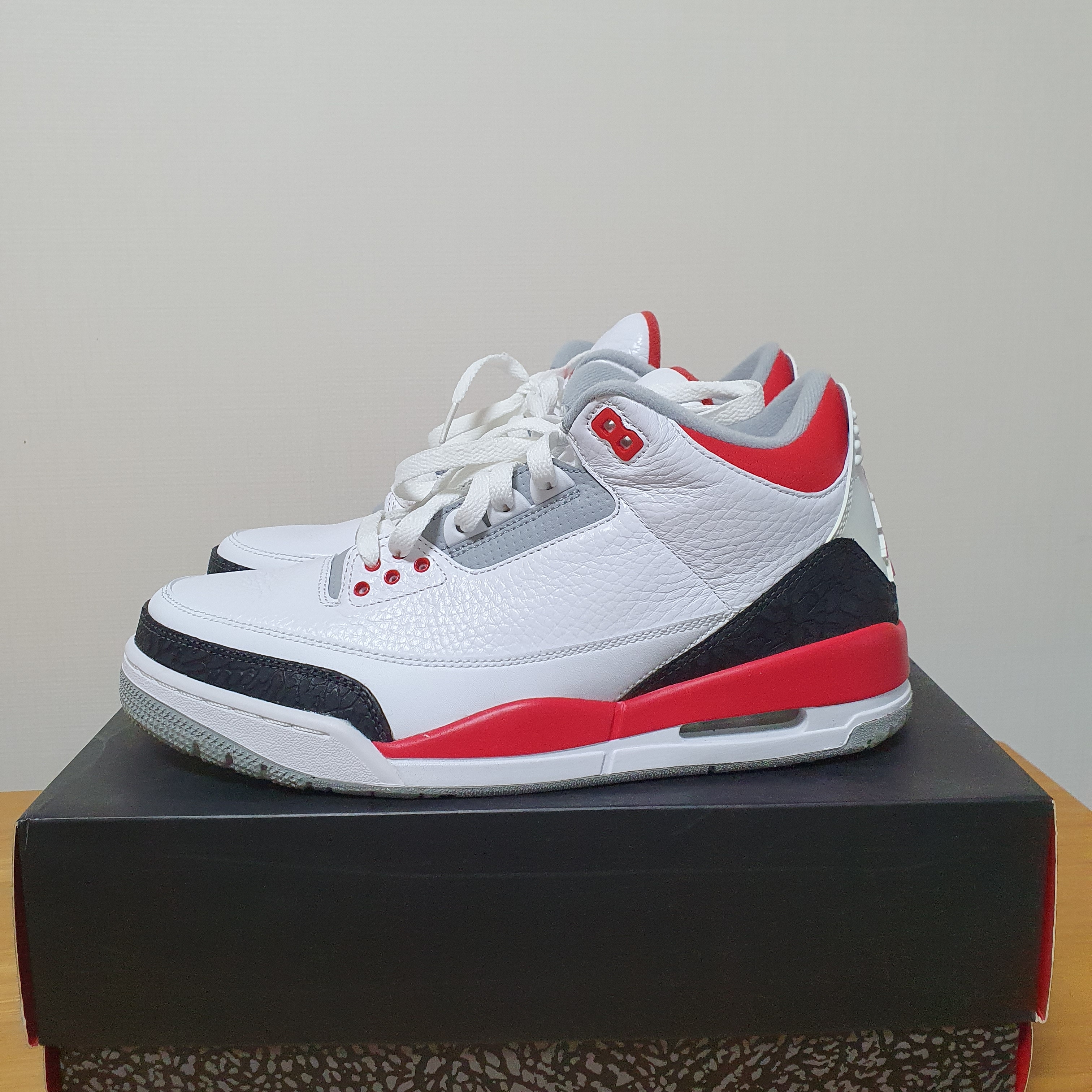 Jordan 3 Retro Fire Red 2013 착용 스타일 - 1