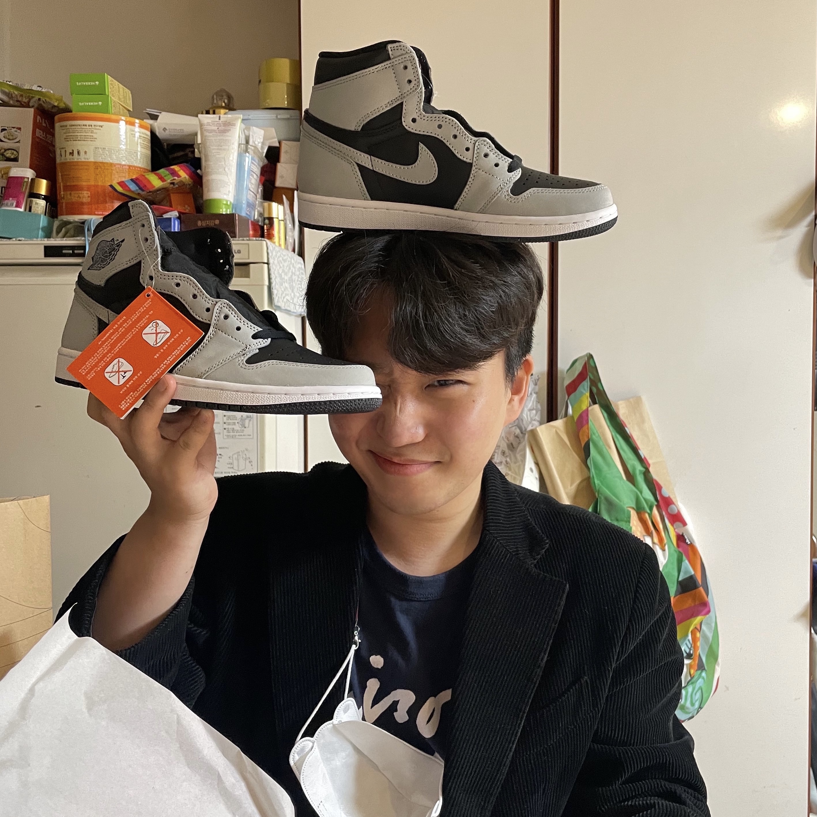 Jordan 1 Retro High OG Shadow 2.0 착용 스타일 - 1