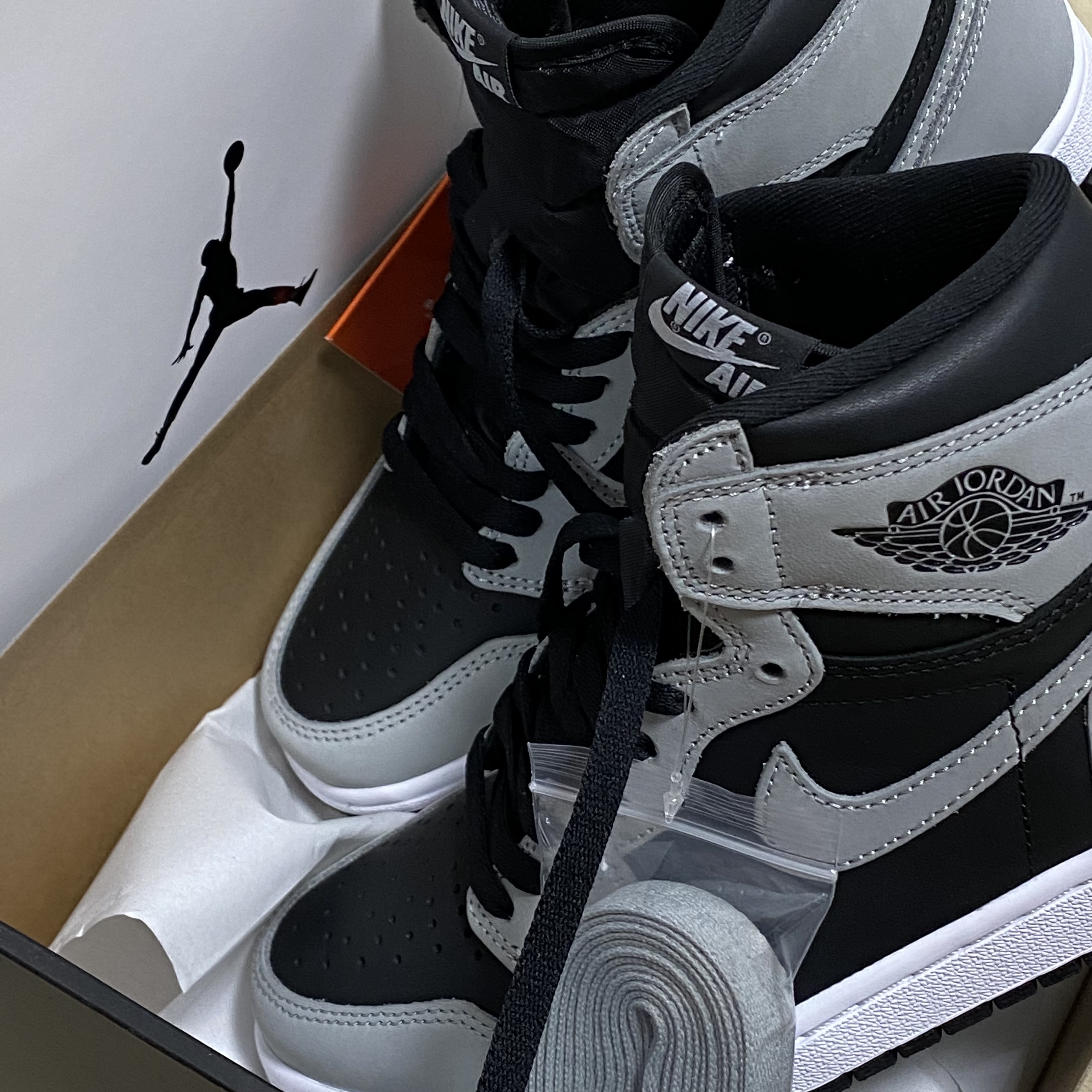 Jordan 1 Retro High OG Shadow 2.0 착용 스타일