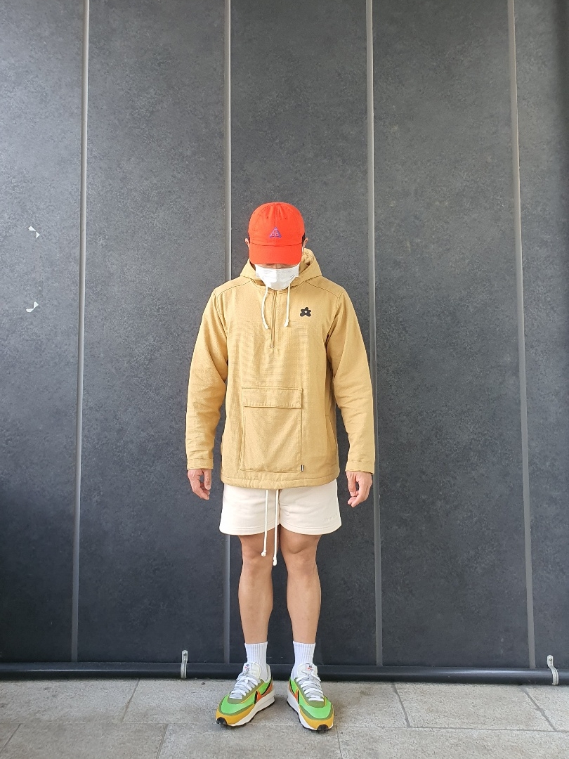 Nike ACG H86 Cap Royal, Nike x Sacai LDWaffle Green Multi 착용 스타일 - 3