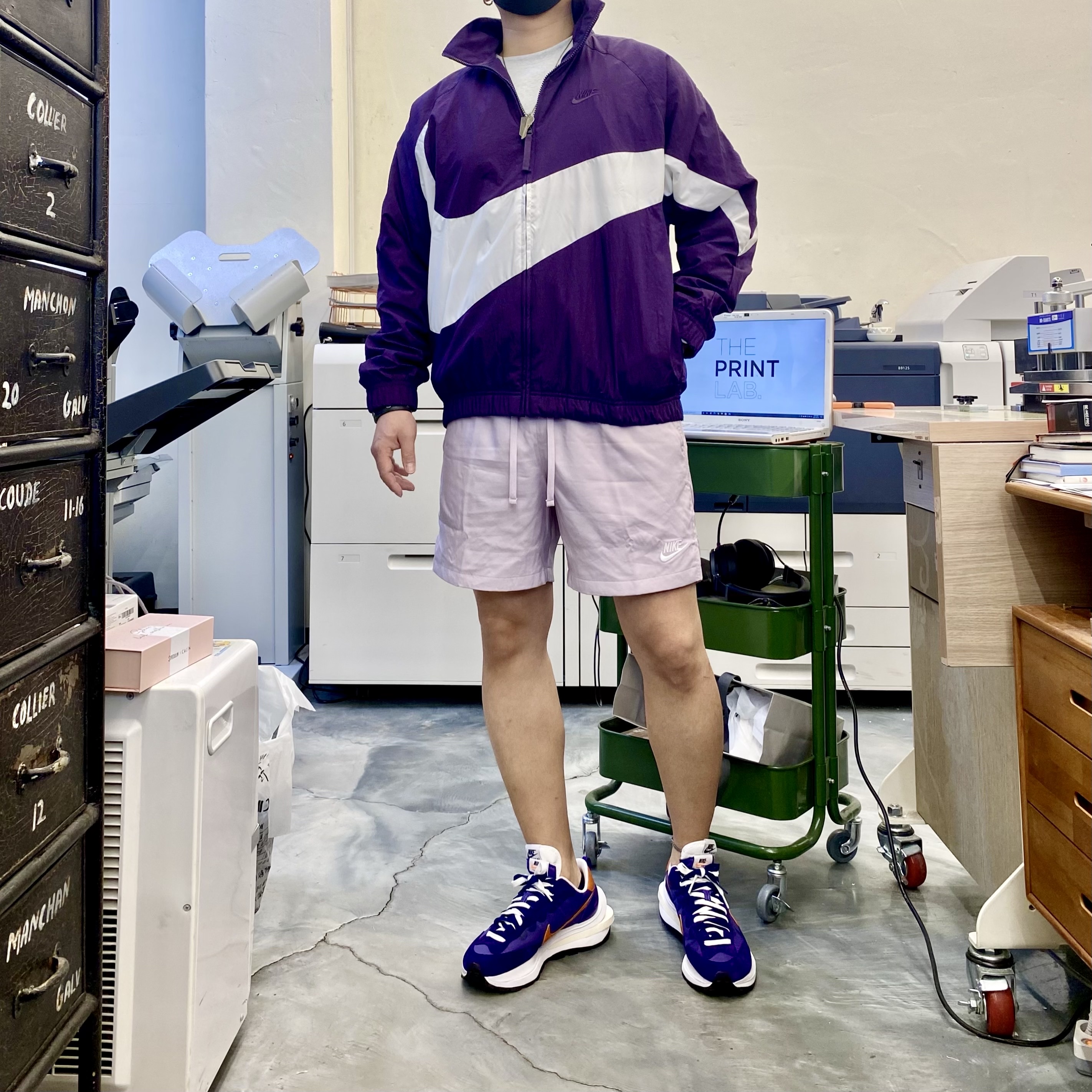 Nike x Sacai VaporWaffle Dark Iris, Palace Tri-Zooted Shakka T-Shirt Grey Marl - 20FW 착용 스타일 - 2