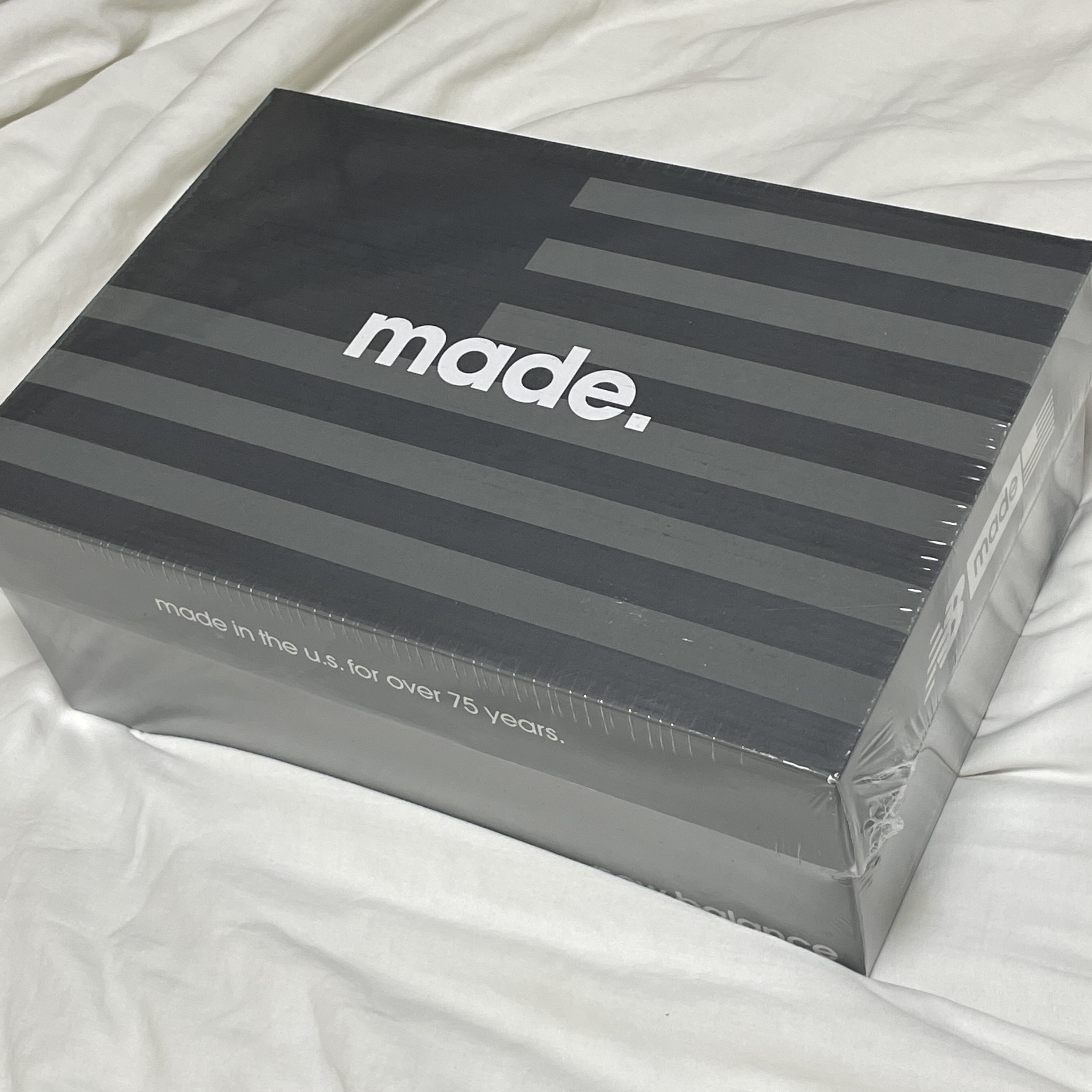 (W) New Balance 993 Made in USA Grey - B Standard 착용 스타일
