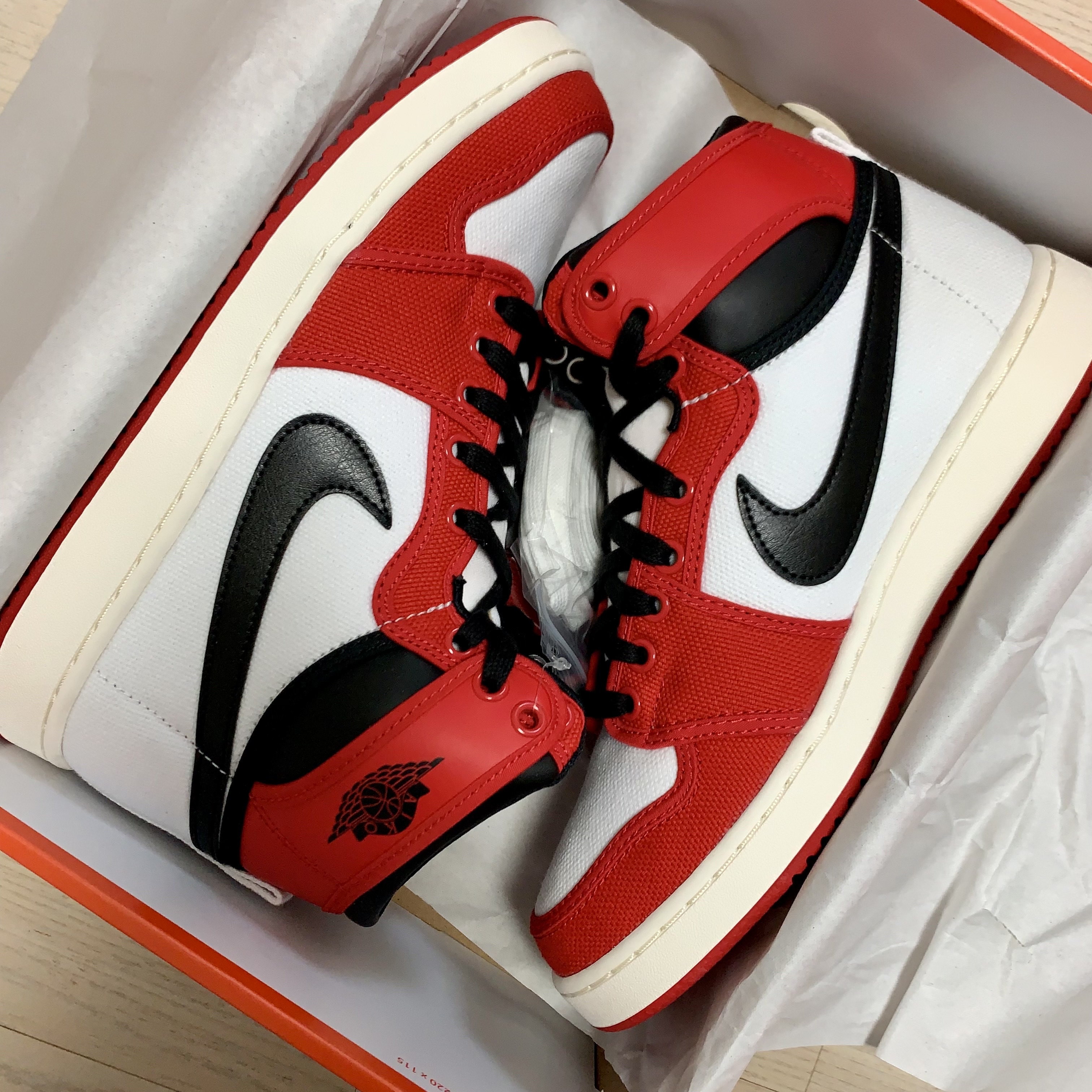 Jordan 1 KO Chicago 2021 착용 스타일