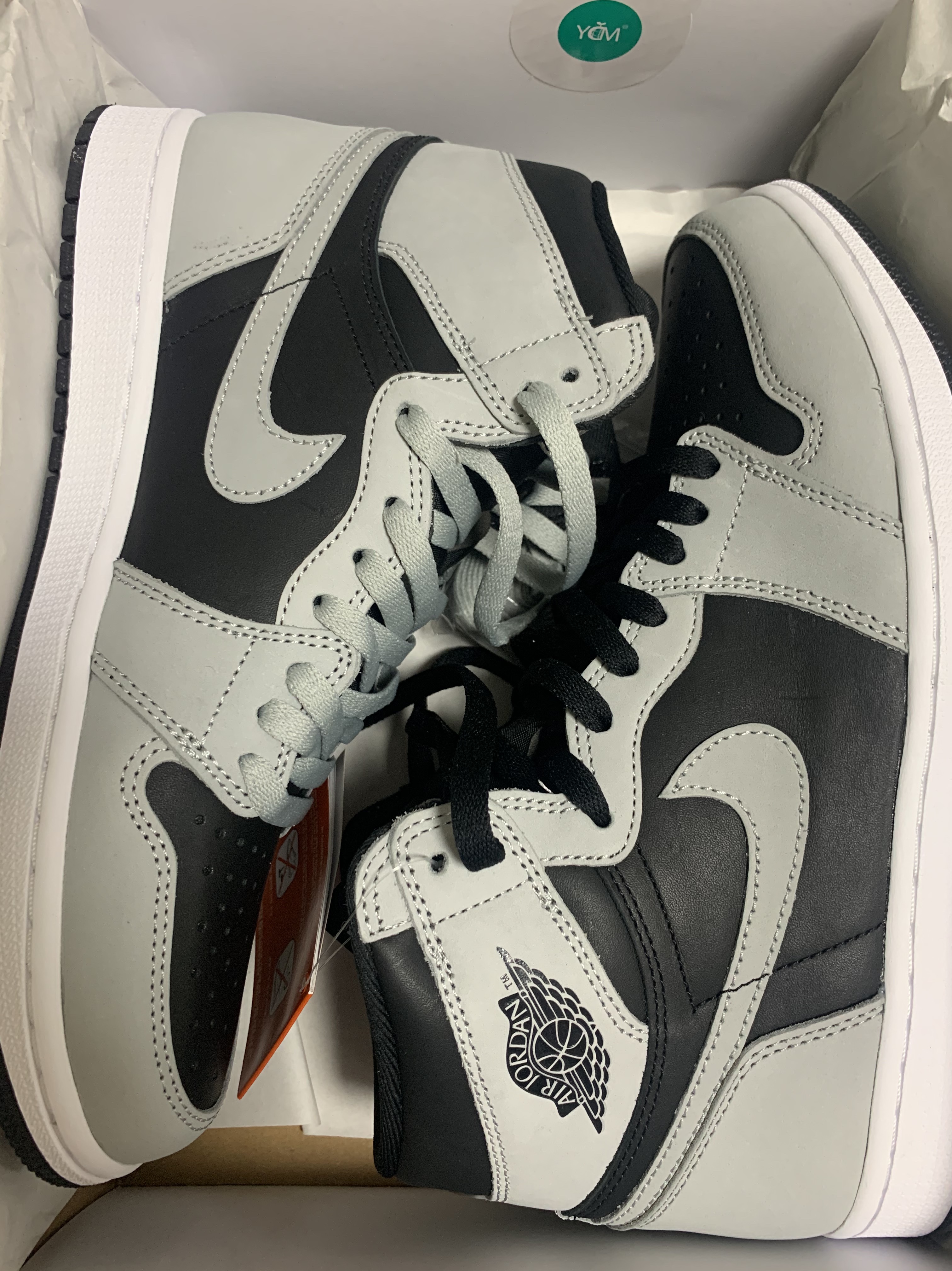 Jordan 1 Retro High OG Shadow 2.0 착용 스타일 - 2