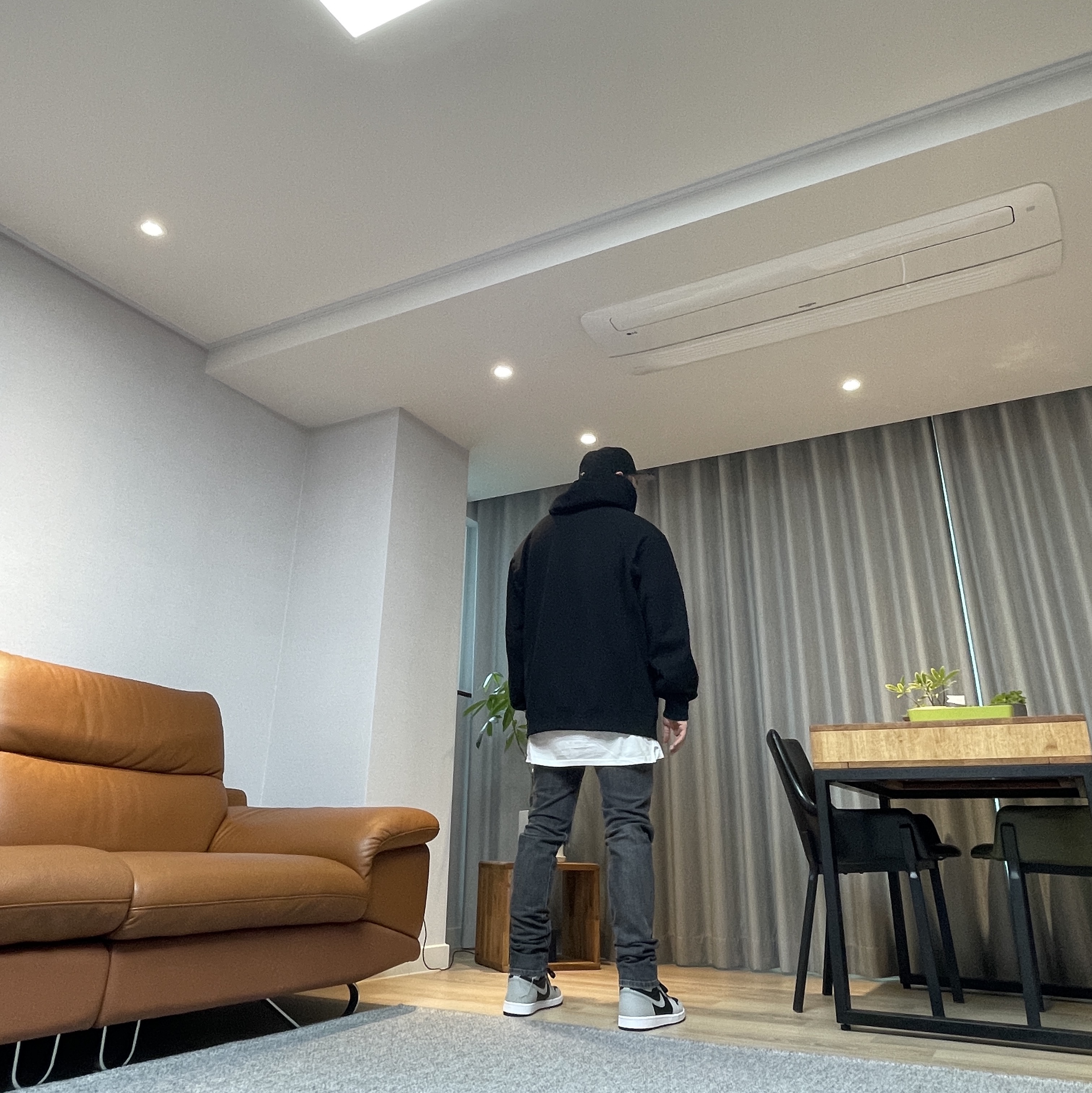 Jordan 1 Retro High OG Shadow 2.0, Supreme Hearts Arc Hooded Sweatshirt Black - 21SS 착용 스타일 - 2