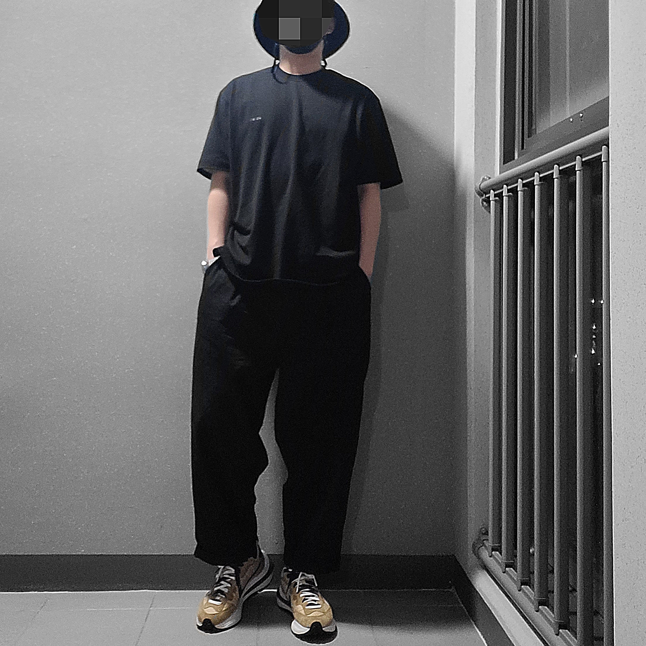 Nike x Sacai VaporWaffle Sesame and Blue Void 착용 스타일 - 1