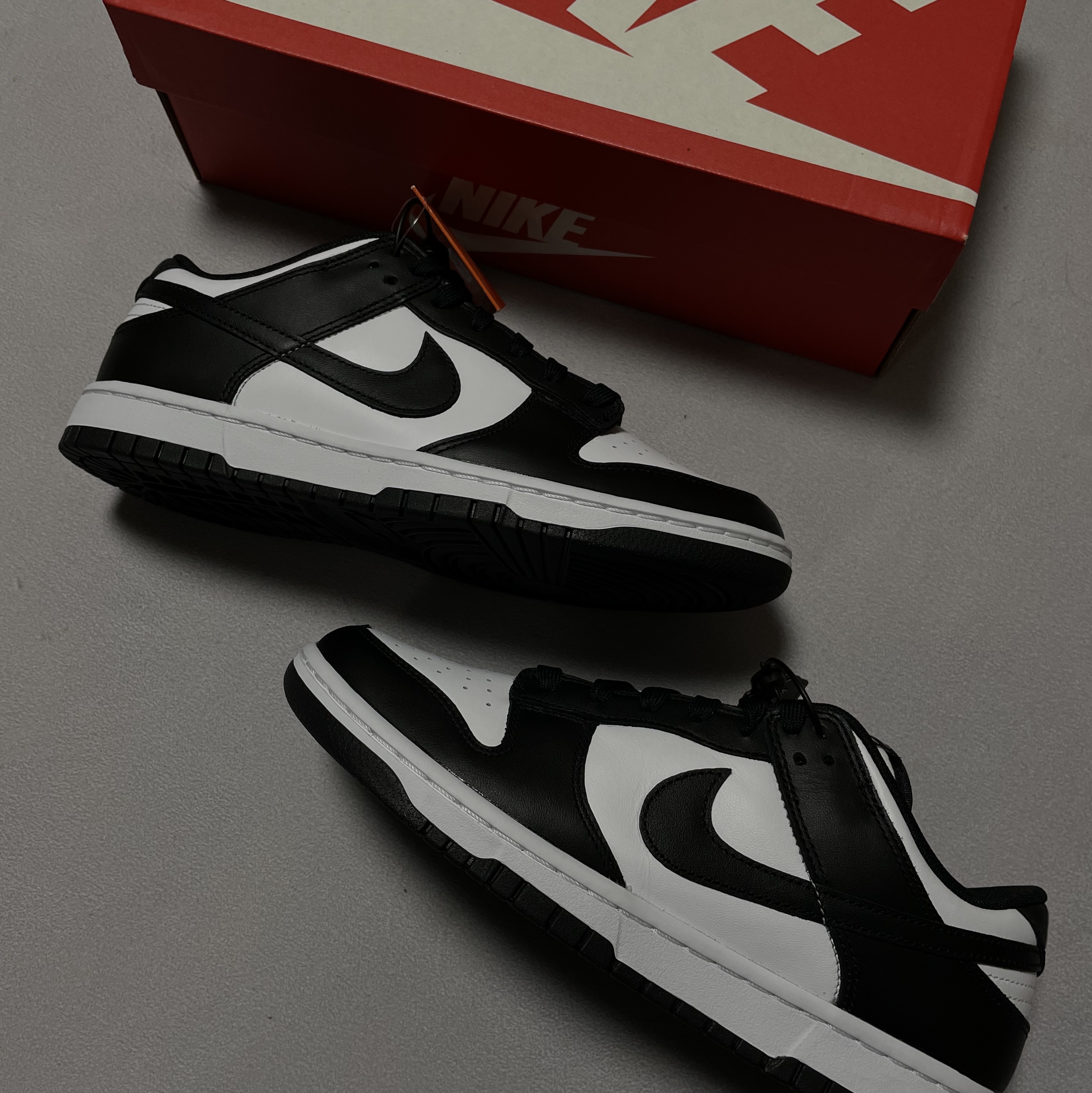 Nike Dunk Low Retro Black 착용 스타일