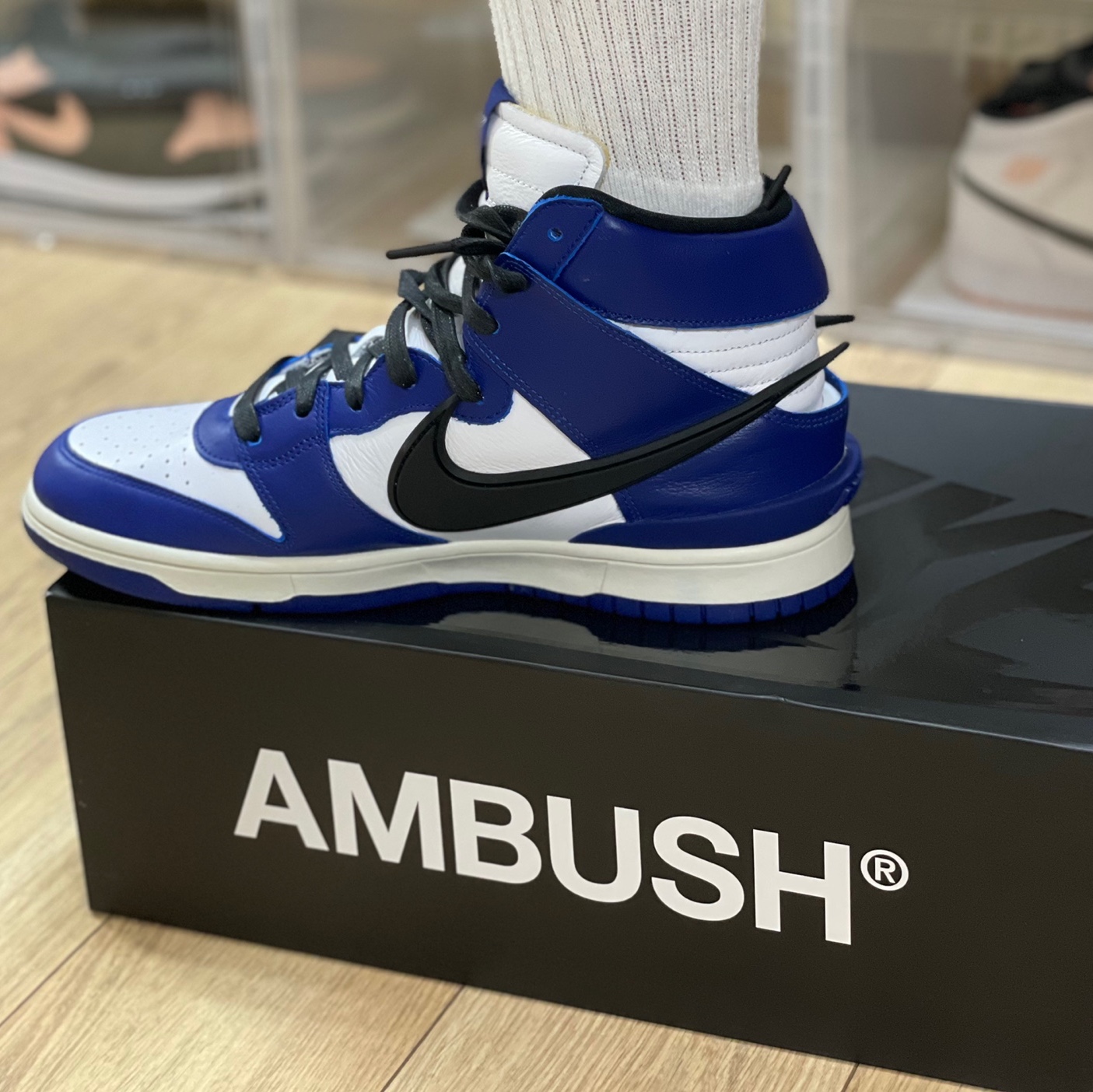 Nike x Ambush Dunk High Deep Royal Blue 착용 스타일 - 3