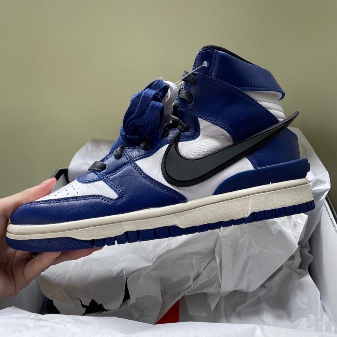 Nike x Ambush Dunk High Deep Royal Blue 착용 스타일 - 1