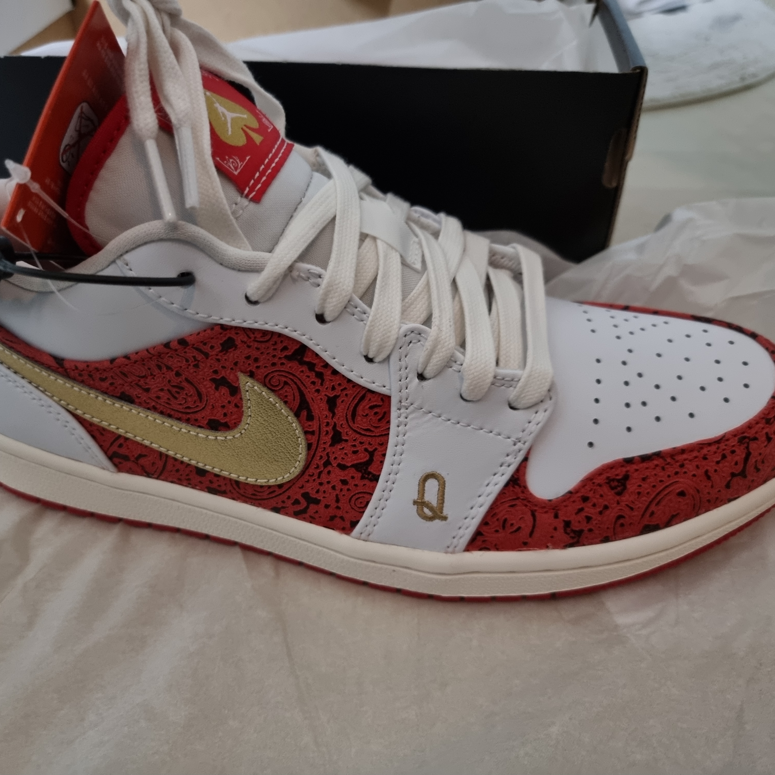 Jordan 1 Low SE Spades 착용 스타일
