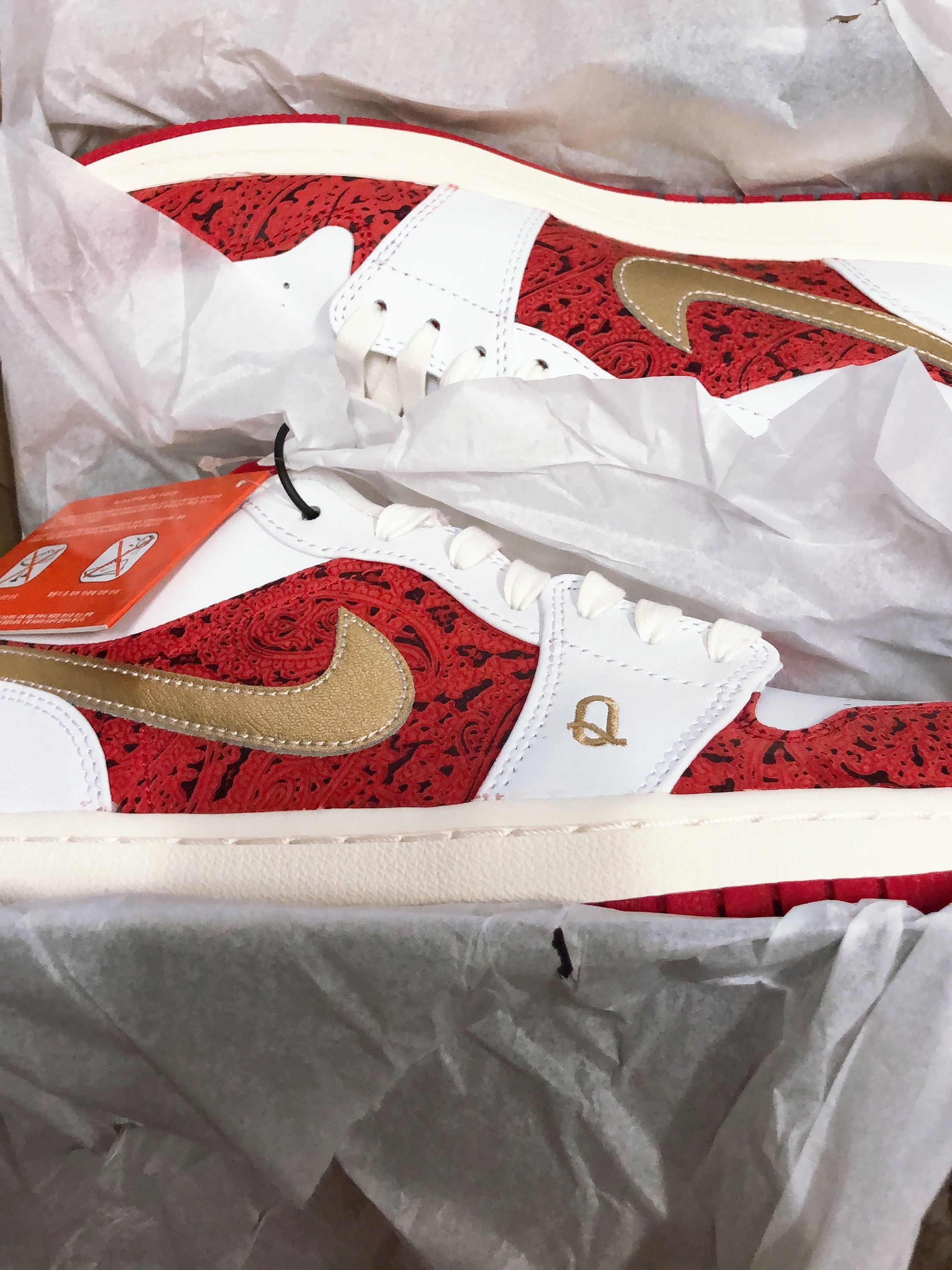 Jordan 1 Low SE Spades 착용 스타일 - 3