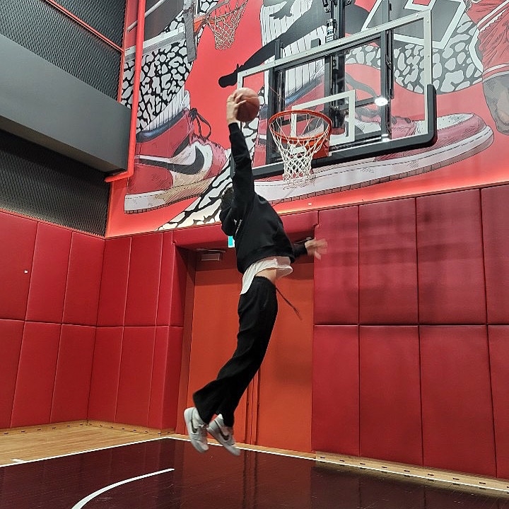 Jordan 1 x Dior High OG 착용 스타일 - 2