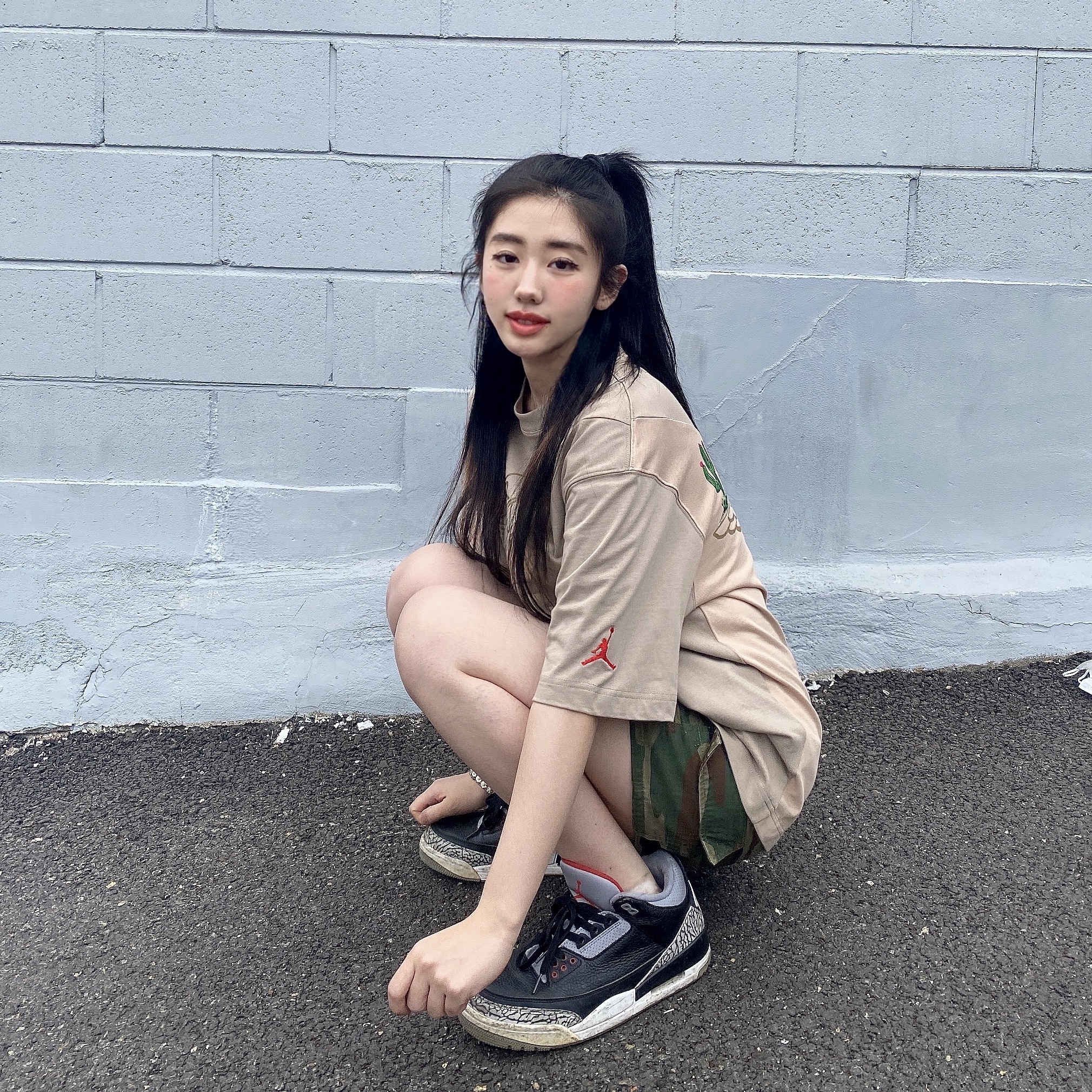 Jordan 3 Retro OG Black Cement 2018, Jordan x Travis Scott S/S Top - Asia 착용 스타일