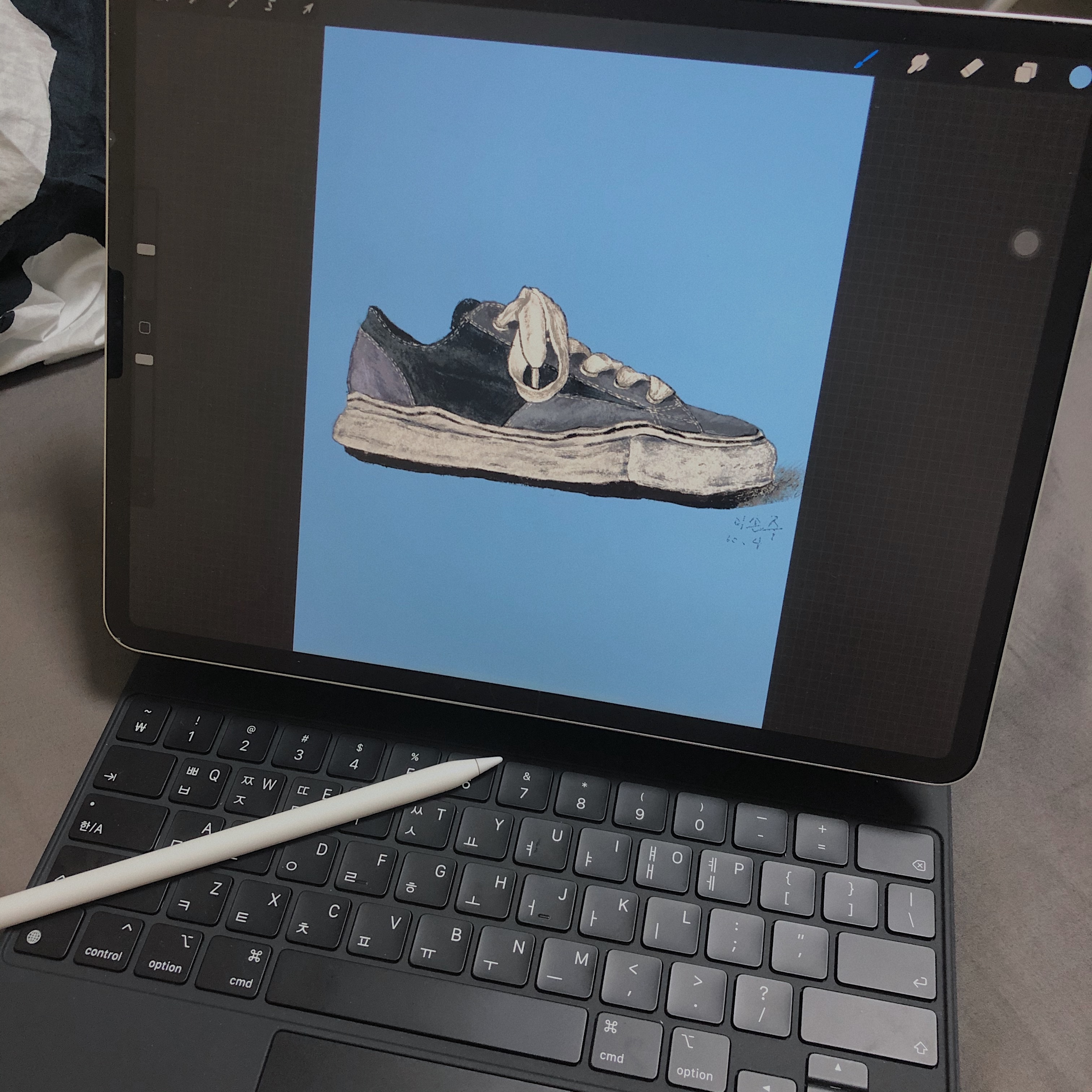 Maison Mihara Yasuhiro Peterson OG Sole Over Dyed Low-top Sneakers Black, Maison Mihara Yasuhiro OG Sole Over Dyed Leather x Canvas Lowcut Sneakers Black 착용 스타일 - 3