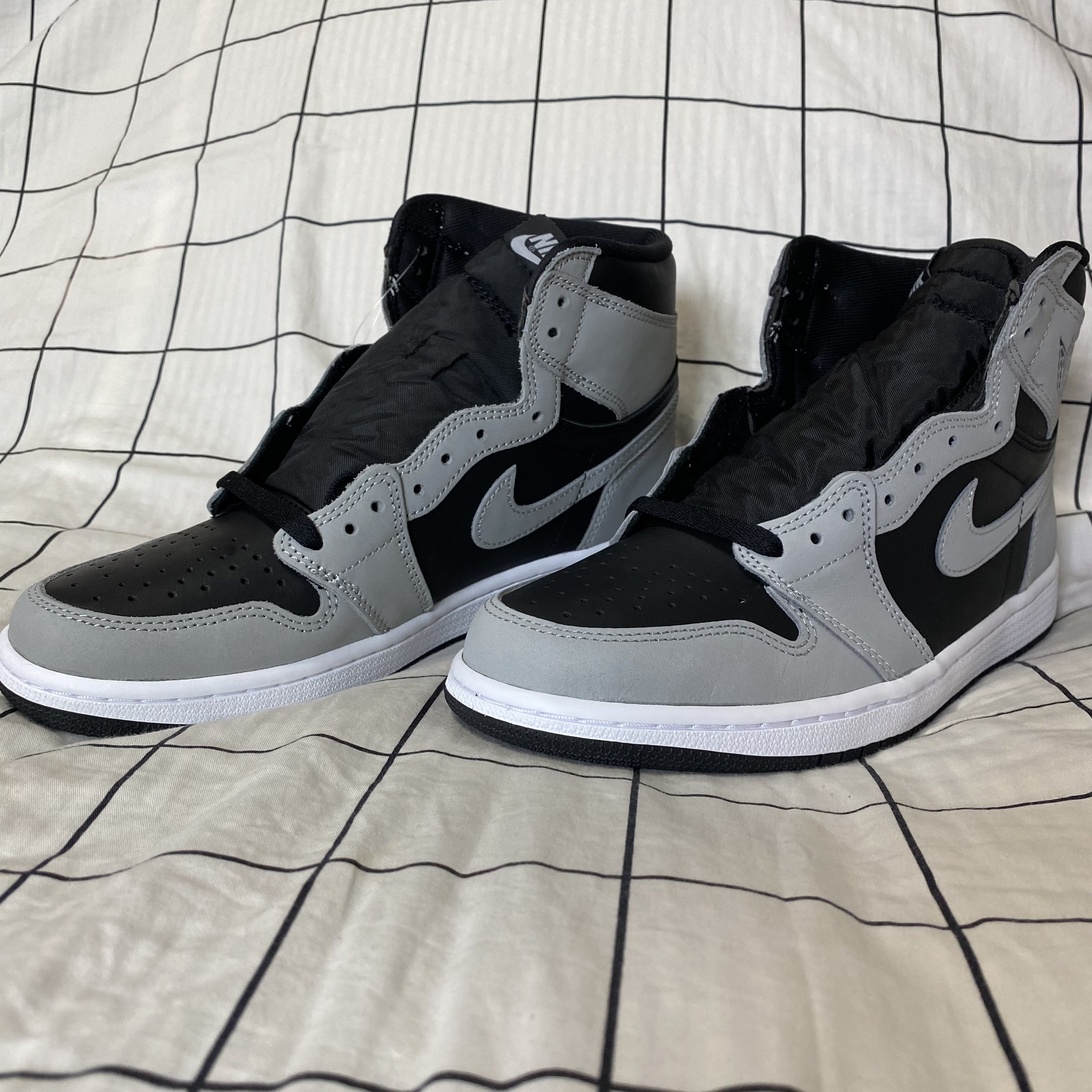Jordan 1 Retro High OG Shadow 2.0, (GS) Jordan 1 Retro High OG Shadow 2.0 착용 스타일 - 1
